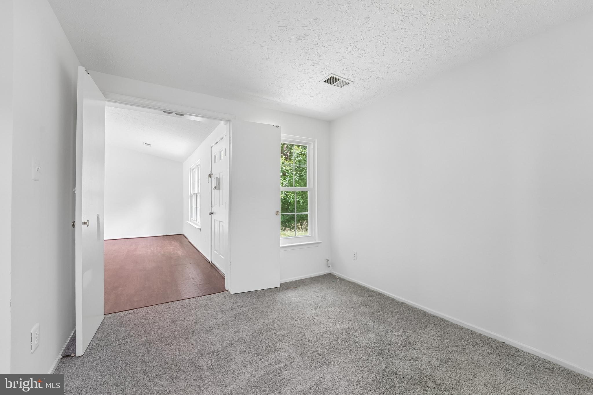 WETHERSFIELD - Residential