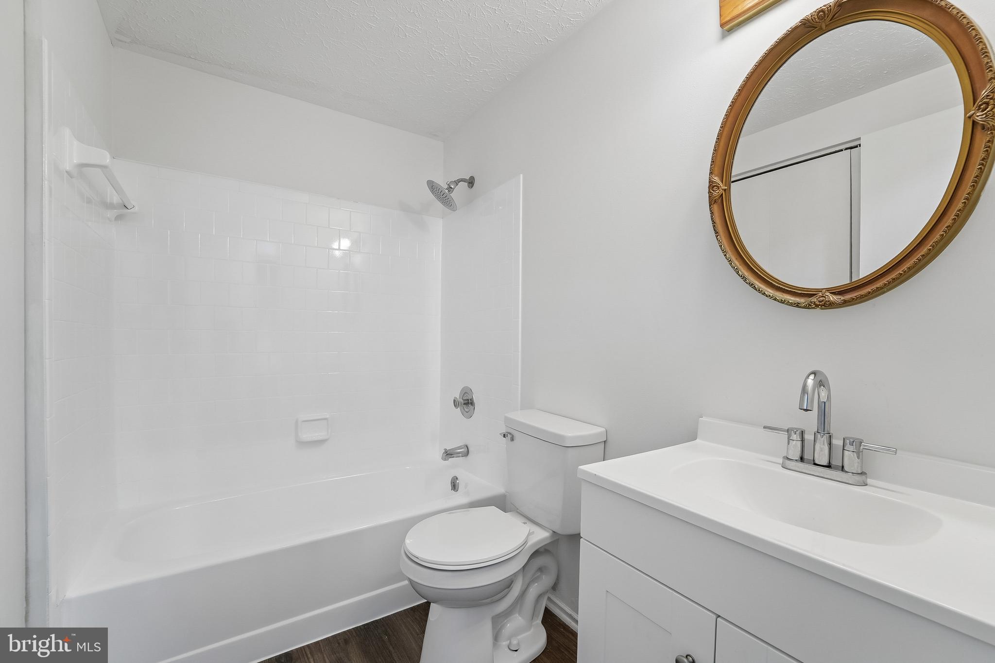 WETHERSFIELD - Residential