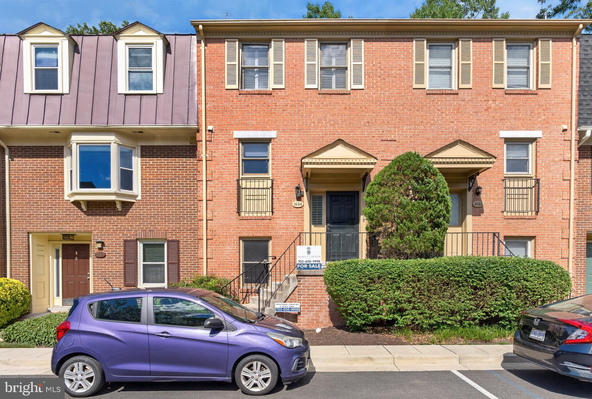 DOMINION SQUARE - Residential