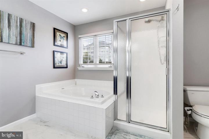 RIVERSIDE STATION - Residential Lease