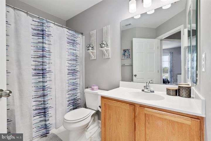 RIVERSIDE STATION - Residential Lease