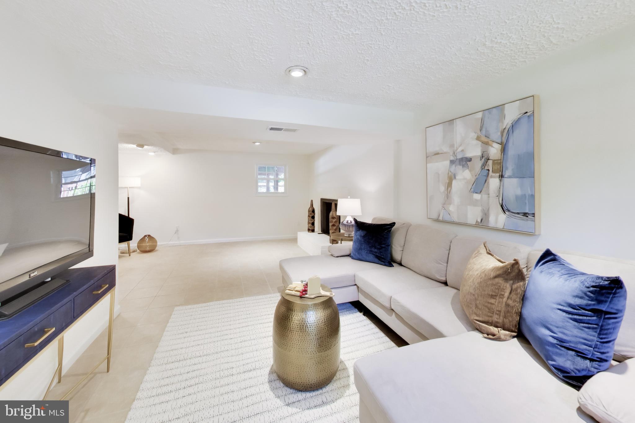 HUNGERFORD - Residential
