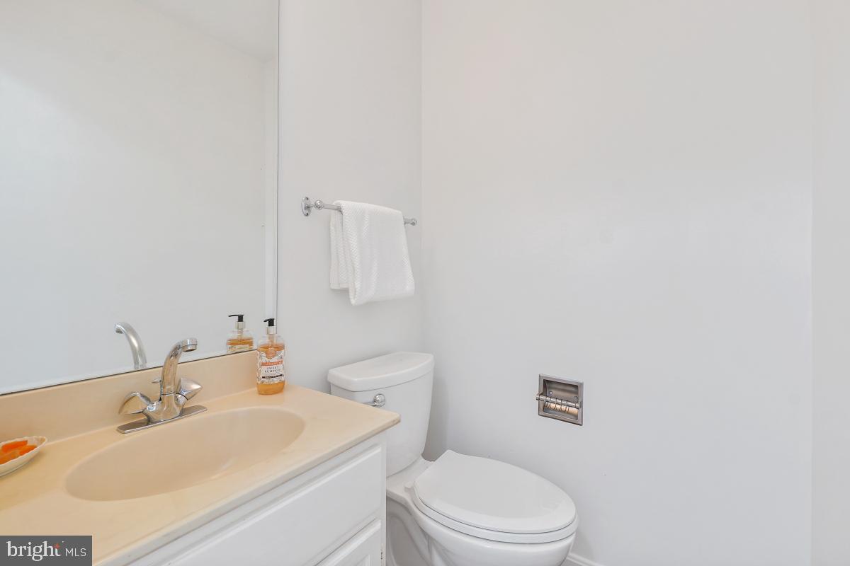 KENWOOD FOREST - Residential
