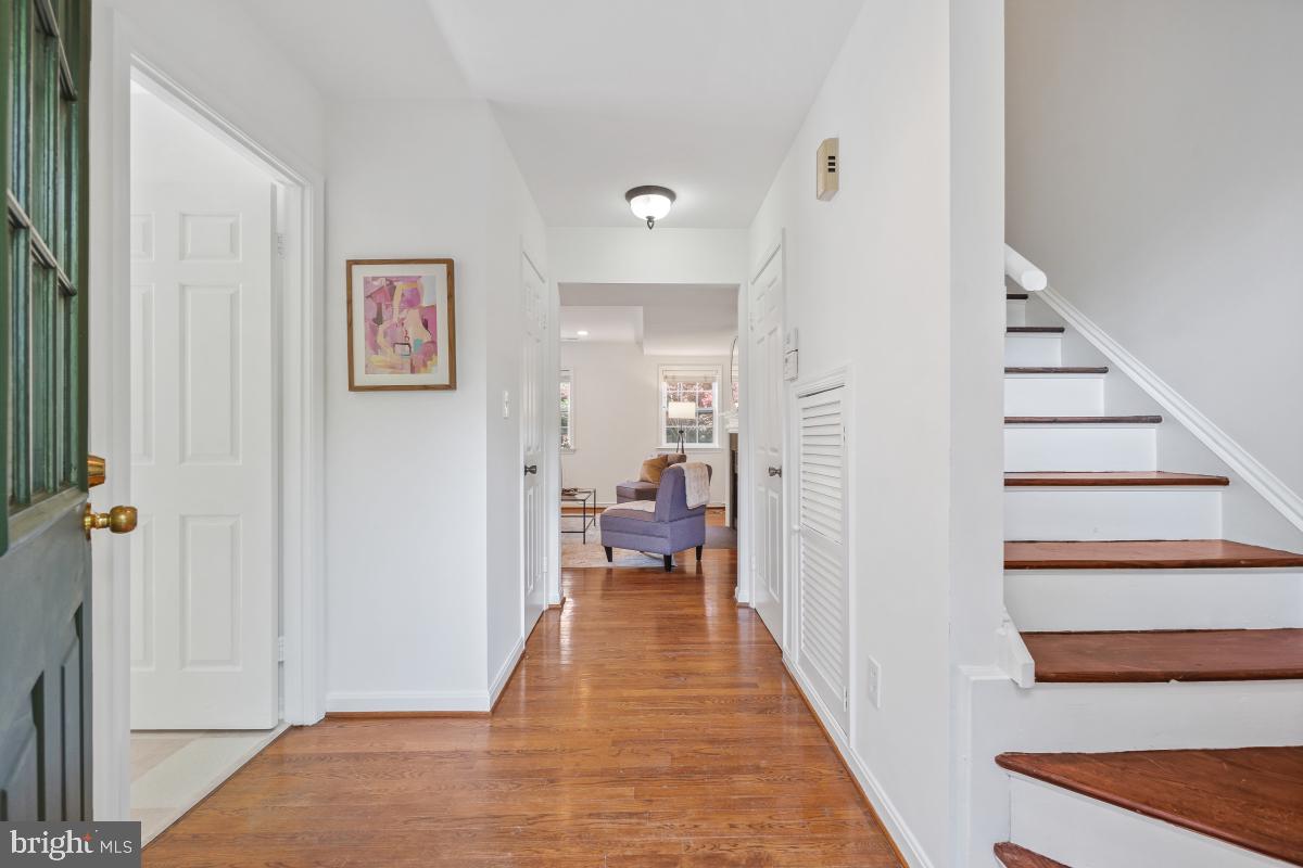 KENWOOD FOREST - Residential