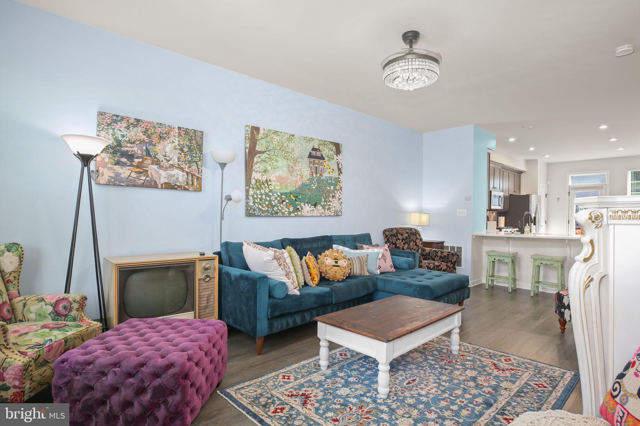 FREDERICKSBURG - Residential