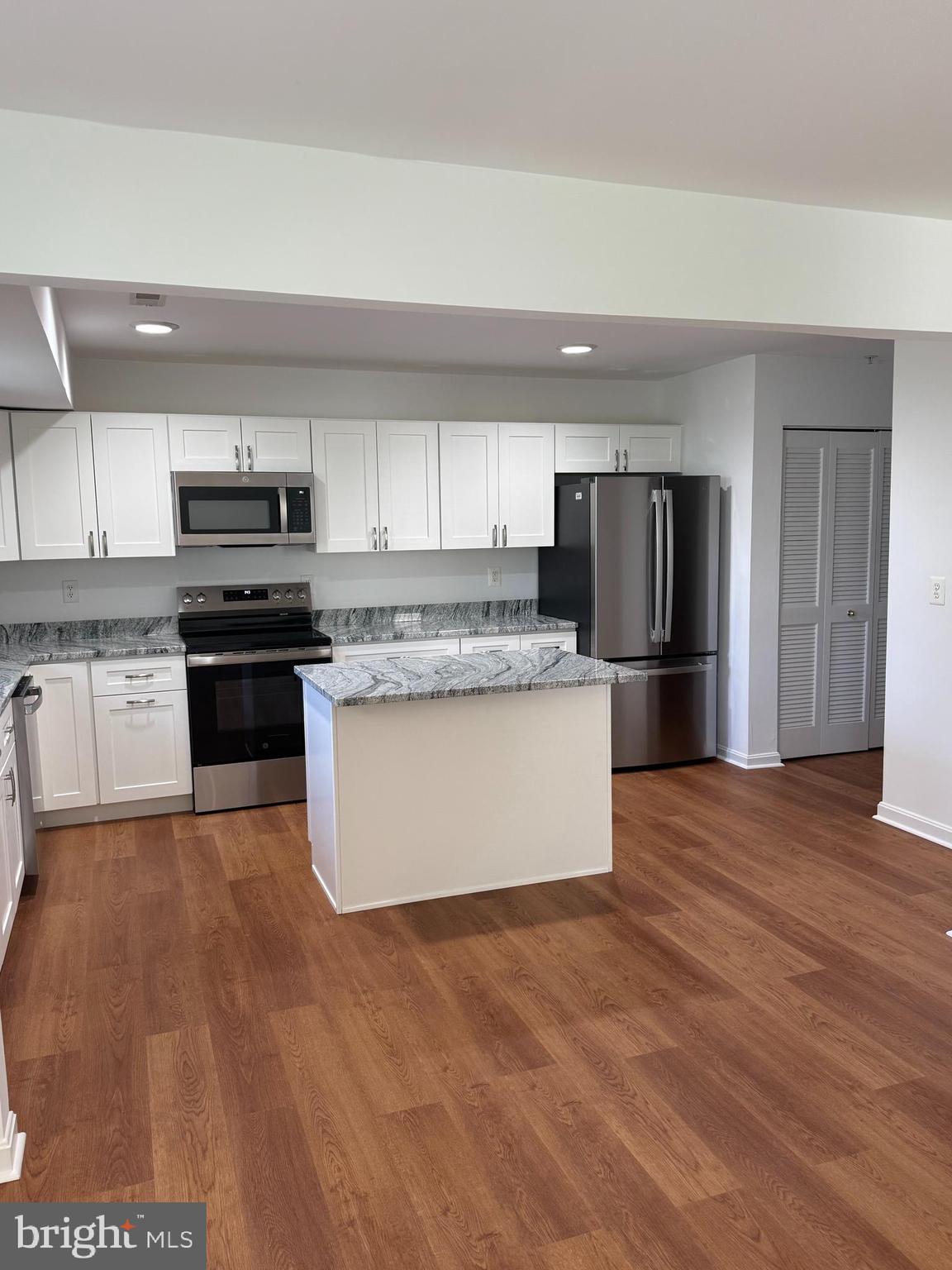 CATTAIL CROSSING - Residential