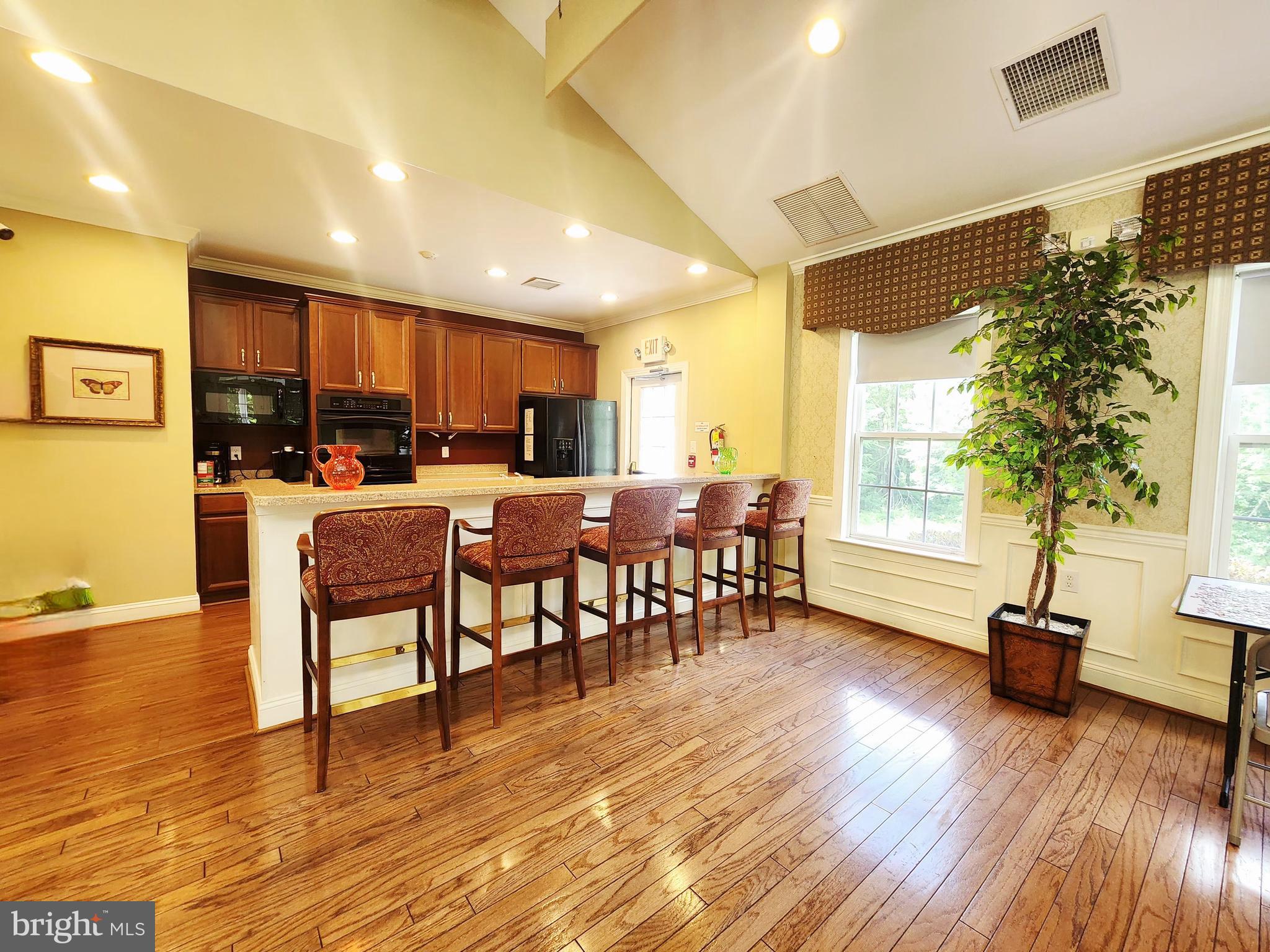 TRADITIONS AT LONGII - Residential