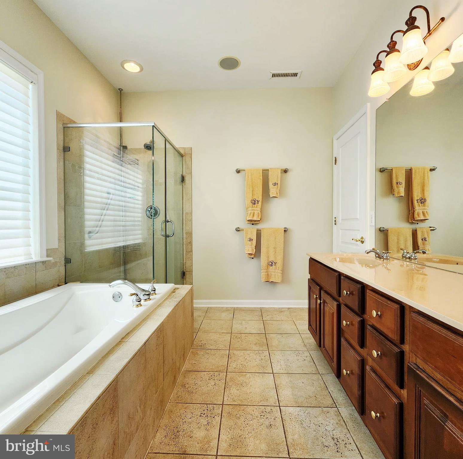 TRADITIONS AT LONGII - Residential