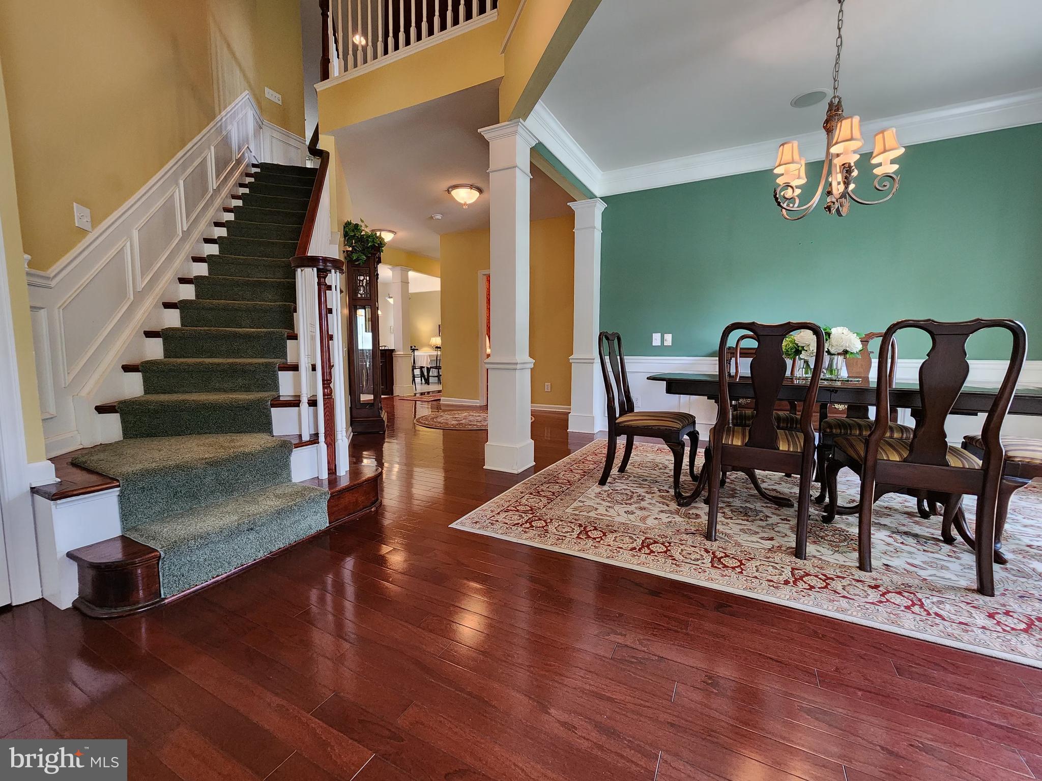 TRADITIONS AT LONGII - Residential