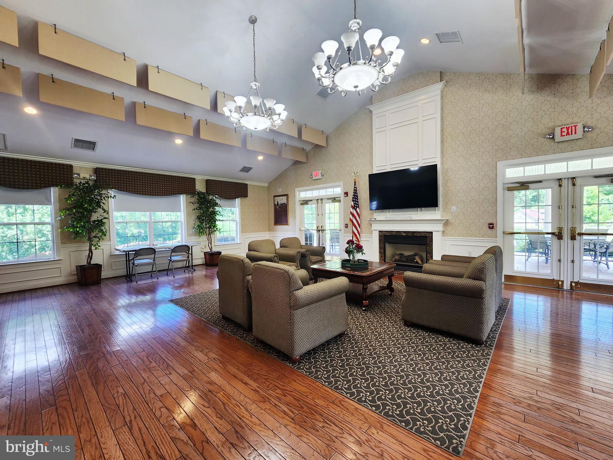 TRADITIONS AT LONGII - Residential