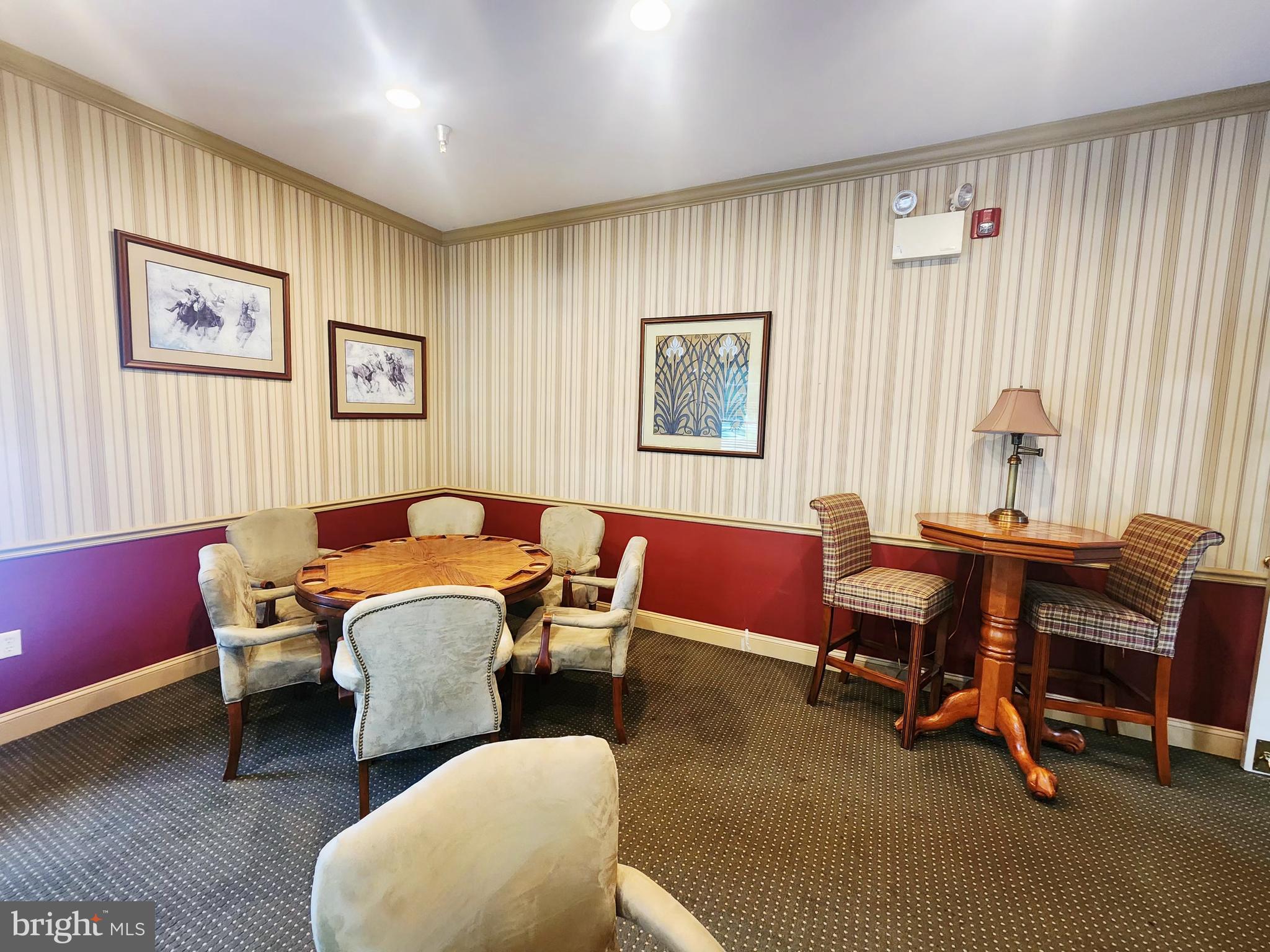 TRADITIONS AT LONGII - Residential