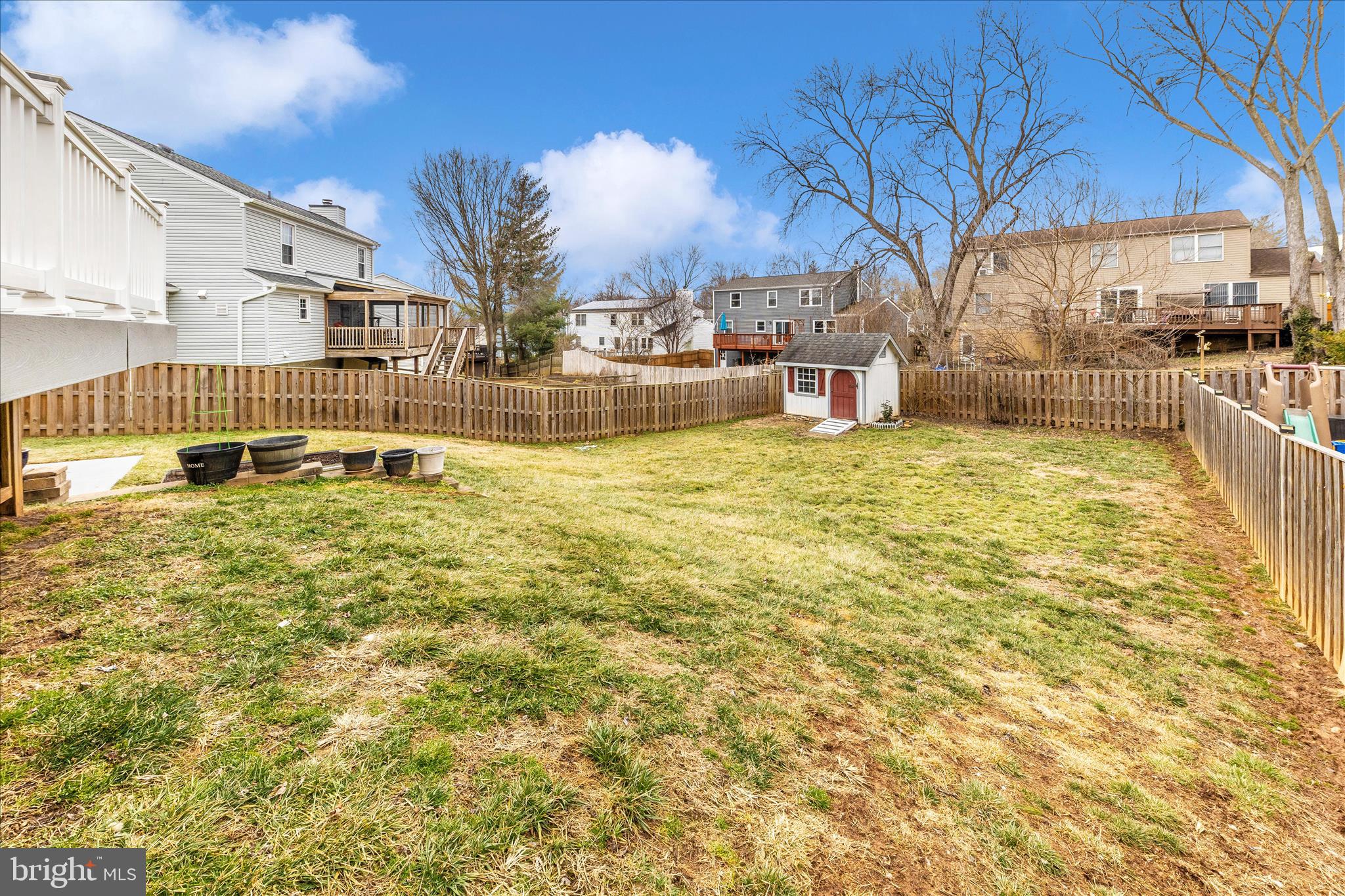 GUNNERS VIEW - Residential
