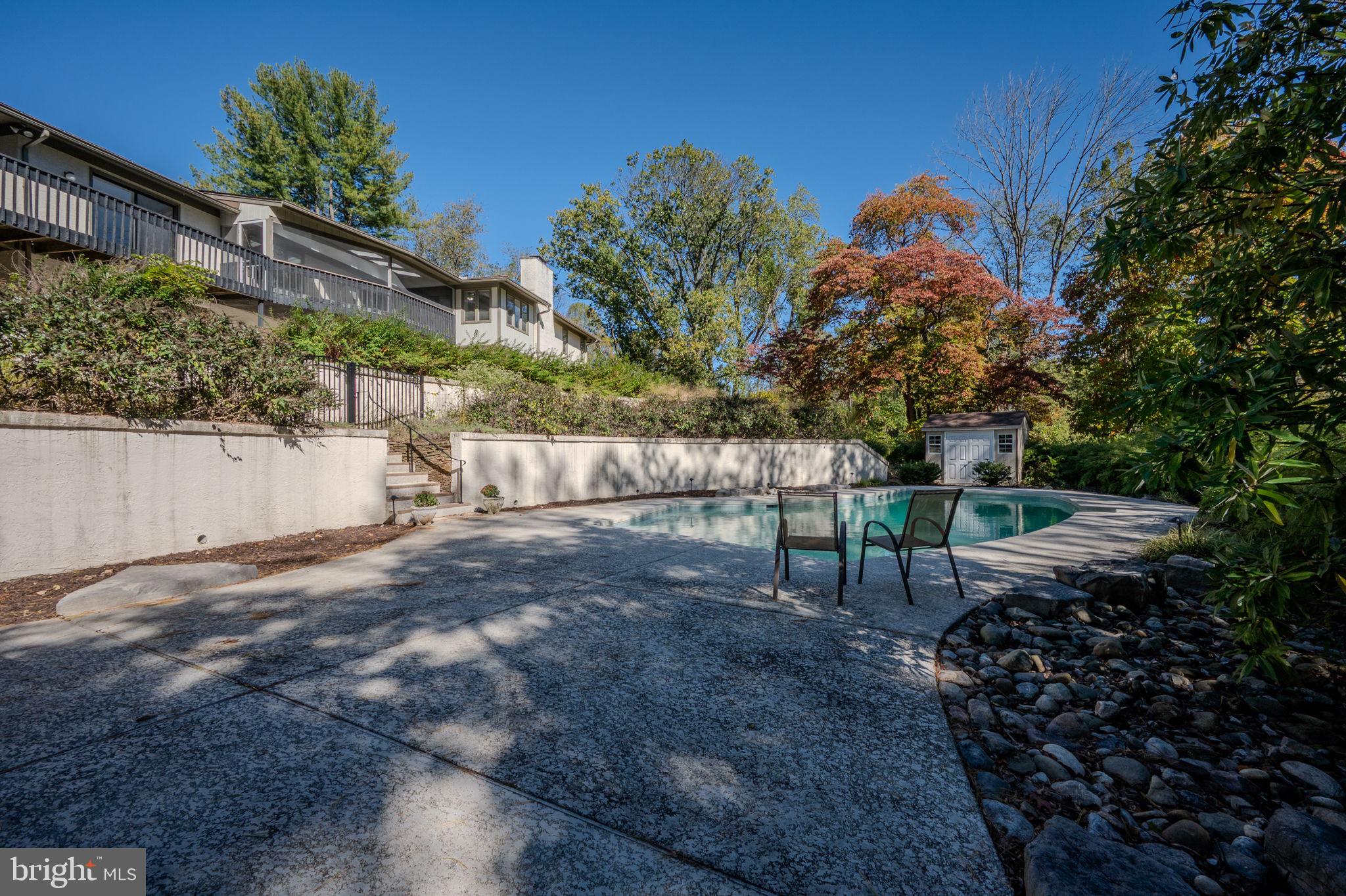 SOUTHERN SLOPES - Residential