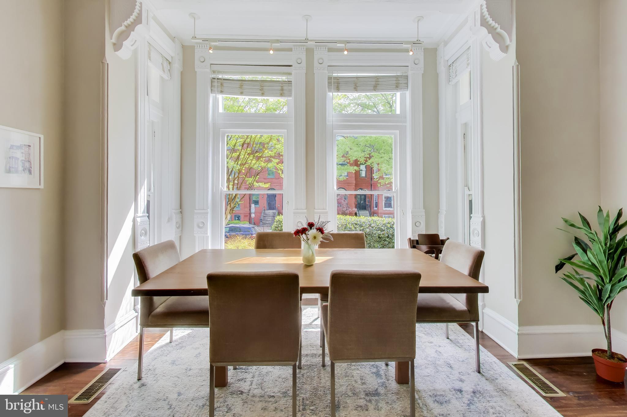 LOGAN CIRCLE - Residential
