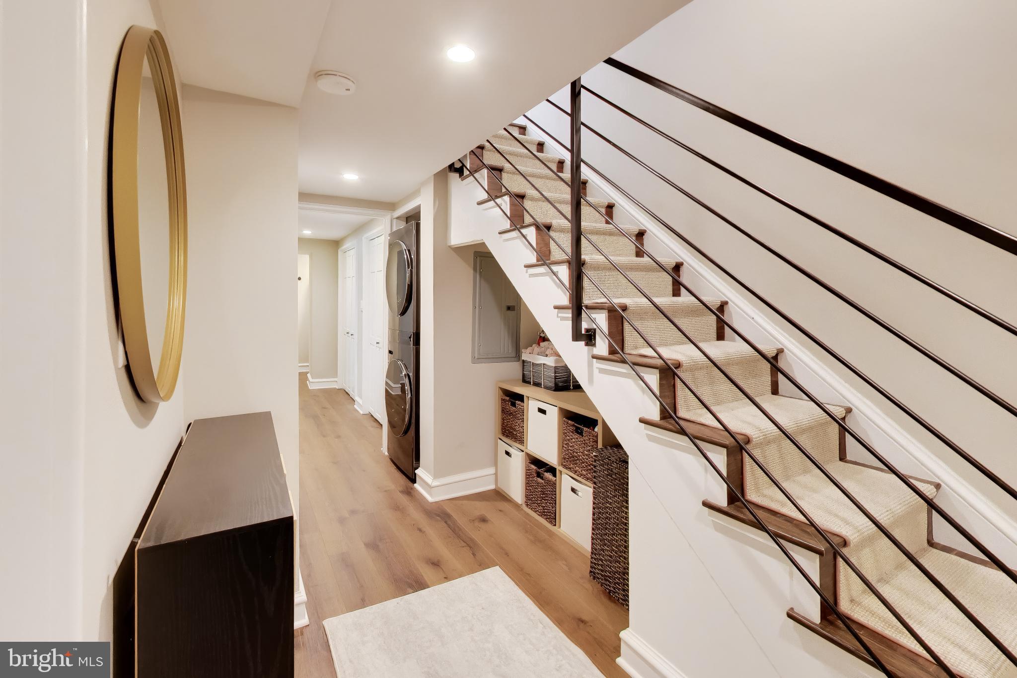 LOGAN CIRCLE - Residential