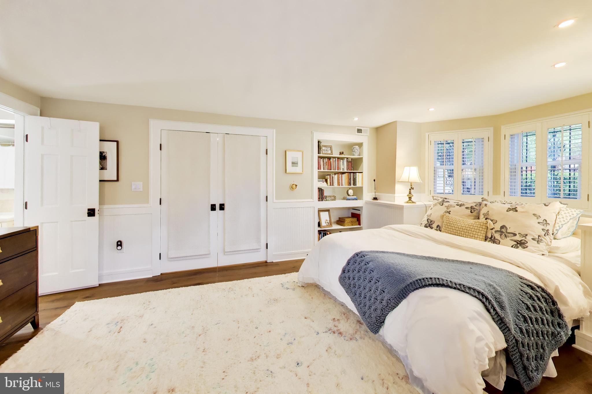 LOGAN CIRCLE - Residential