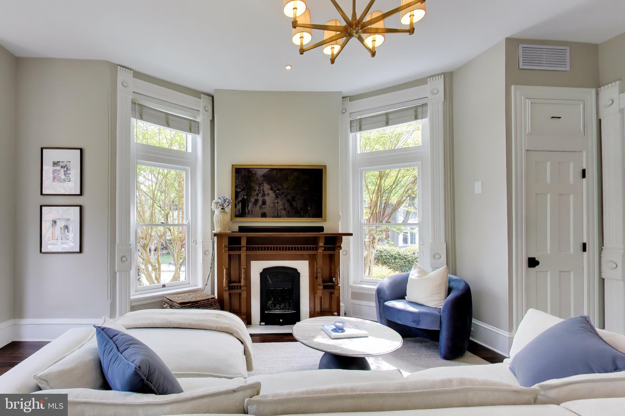LOGAN CIRCLE - Residential
