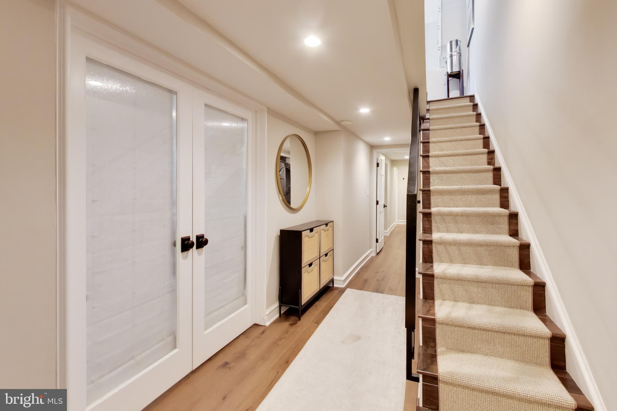 LOGAN CIRCLE - Residential