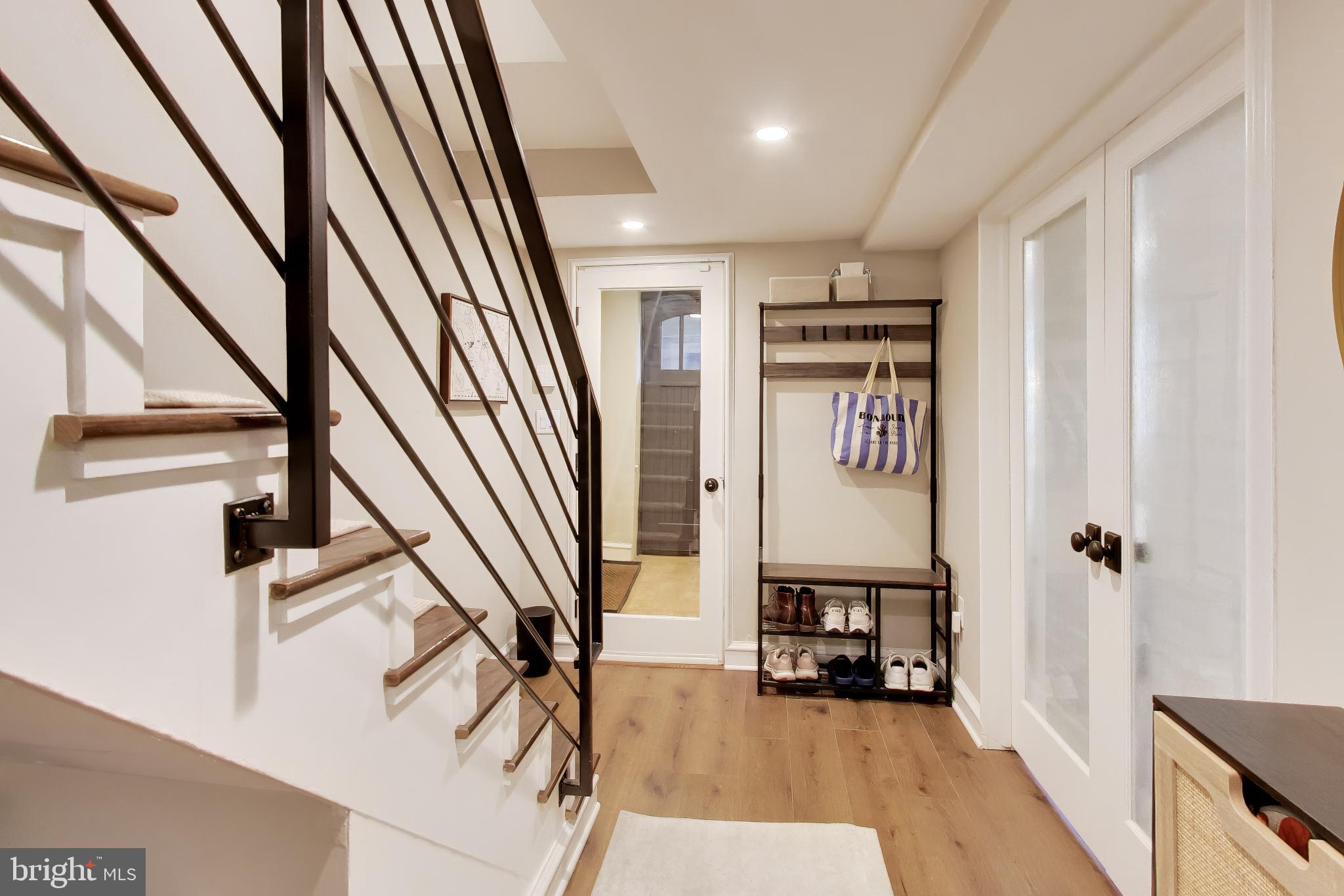 LOGAN CIRCLE - Residential