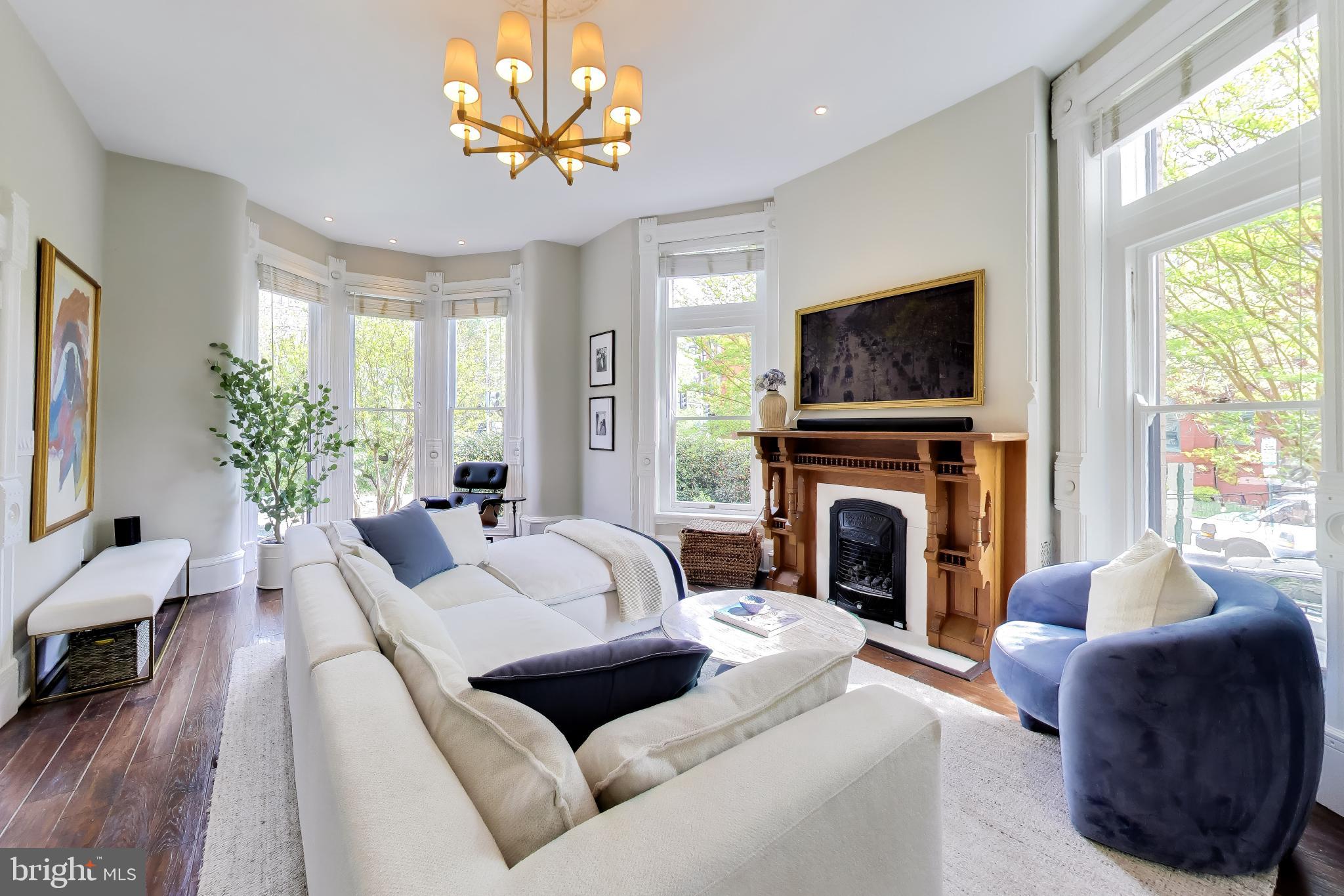 LOGAN CIRCLE - Residential