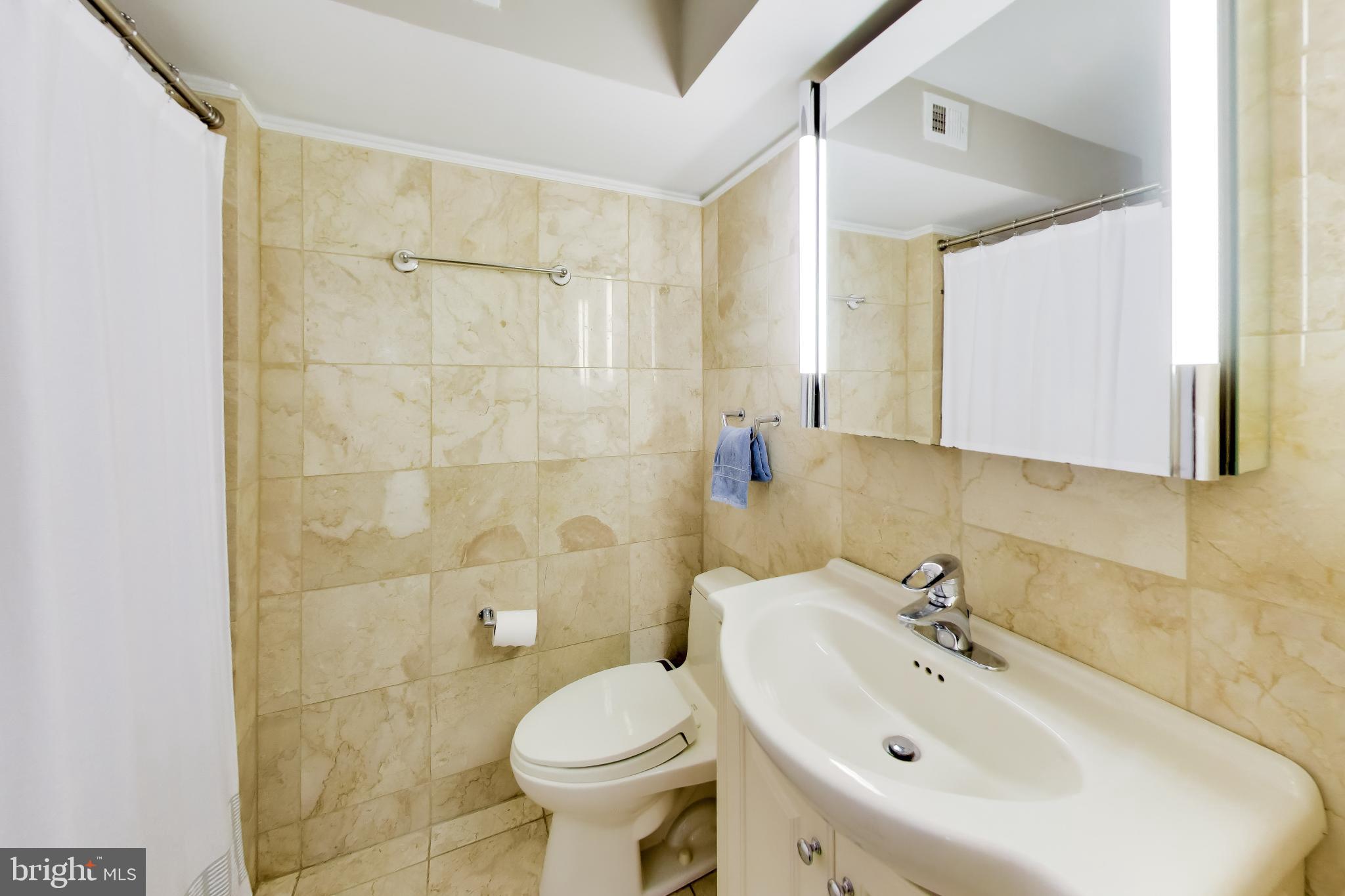 LOGAN CIRCLE - Residential