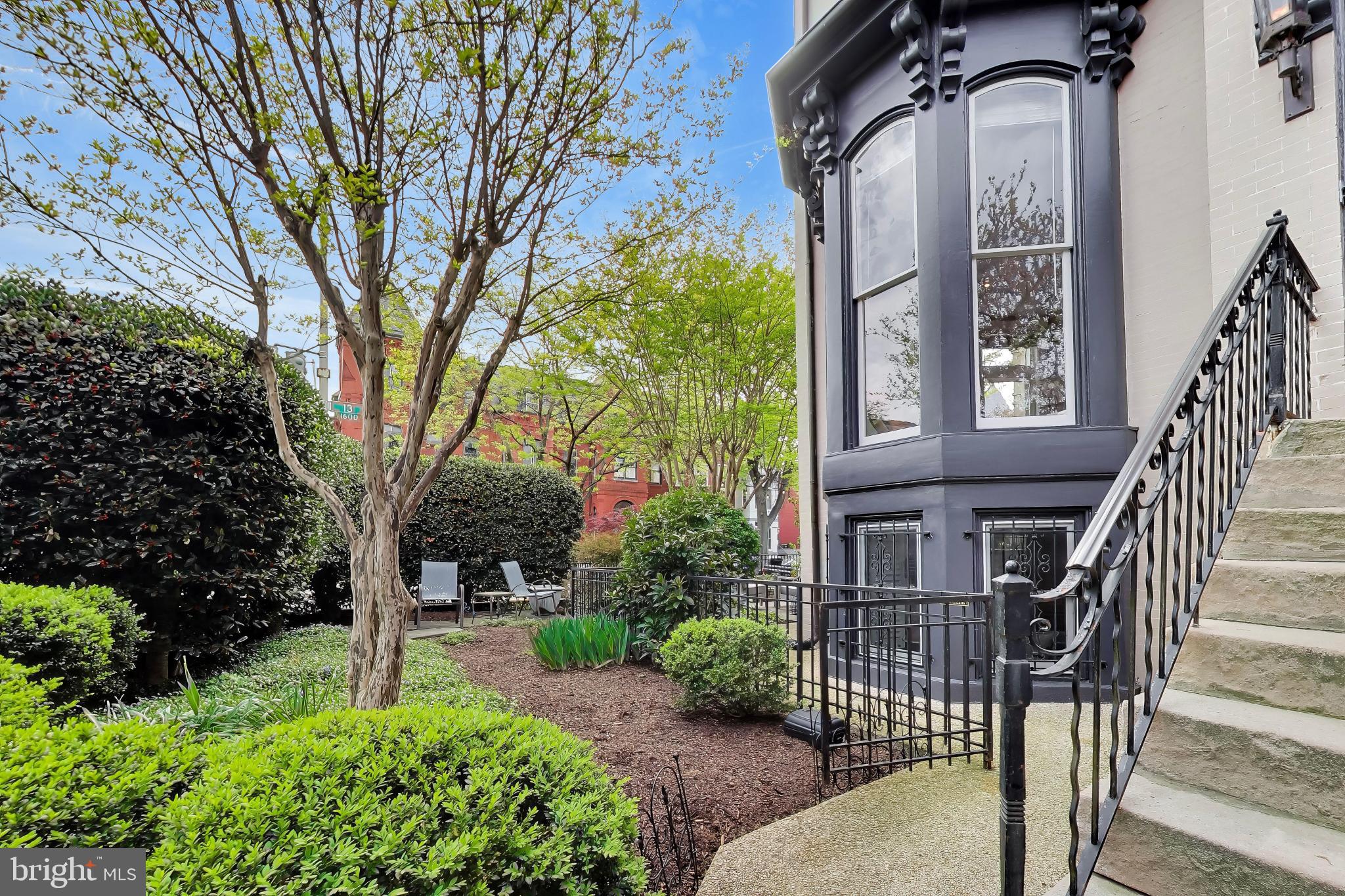 LOGAN CIRCLE - Residential