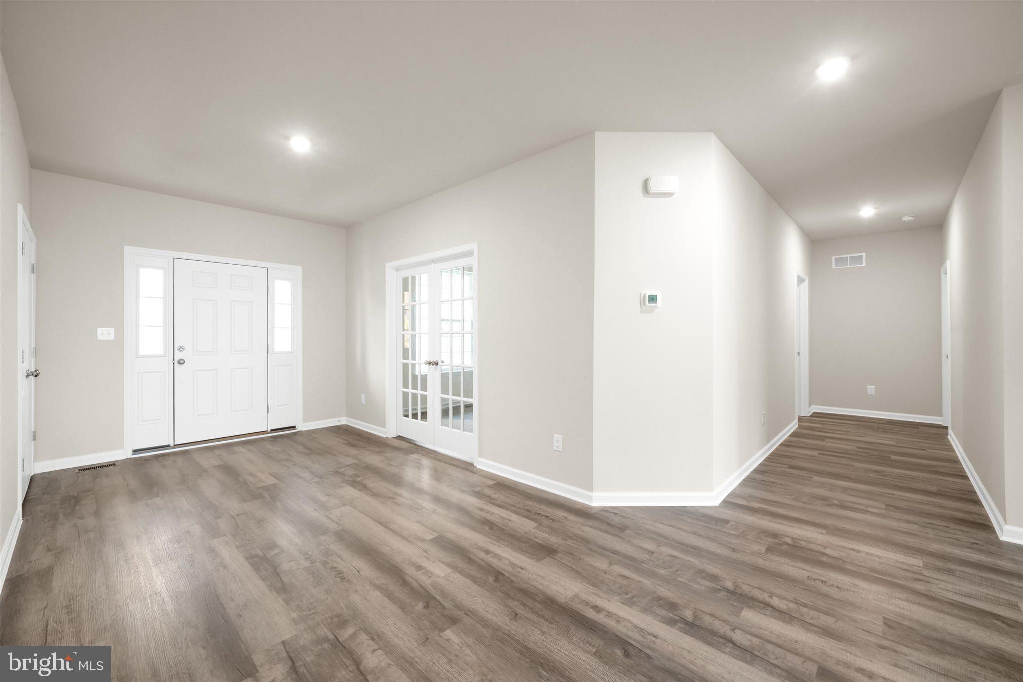 HIDDEN BROOK - Residential