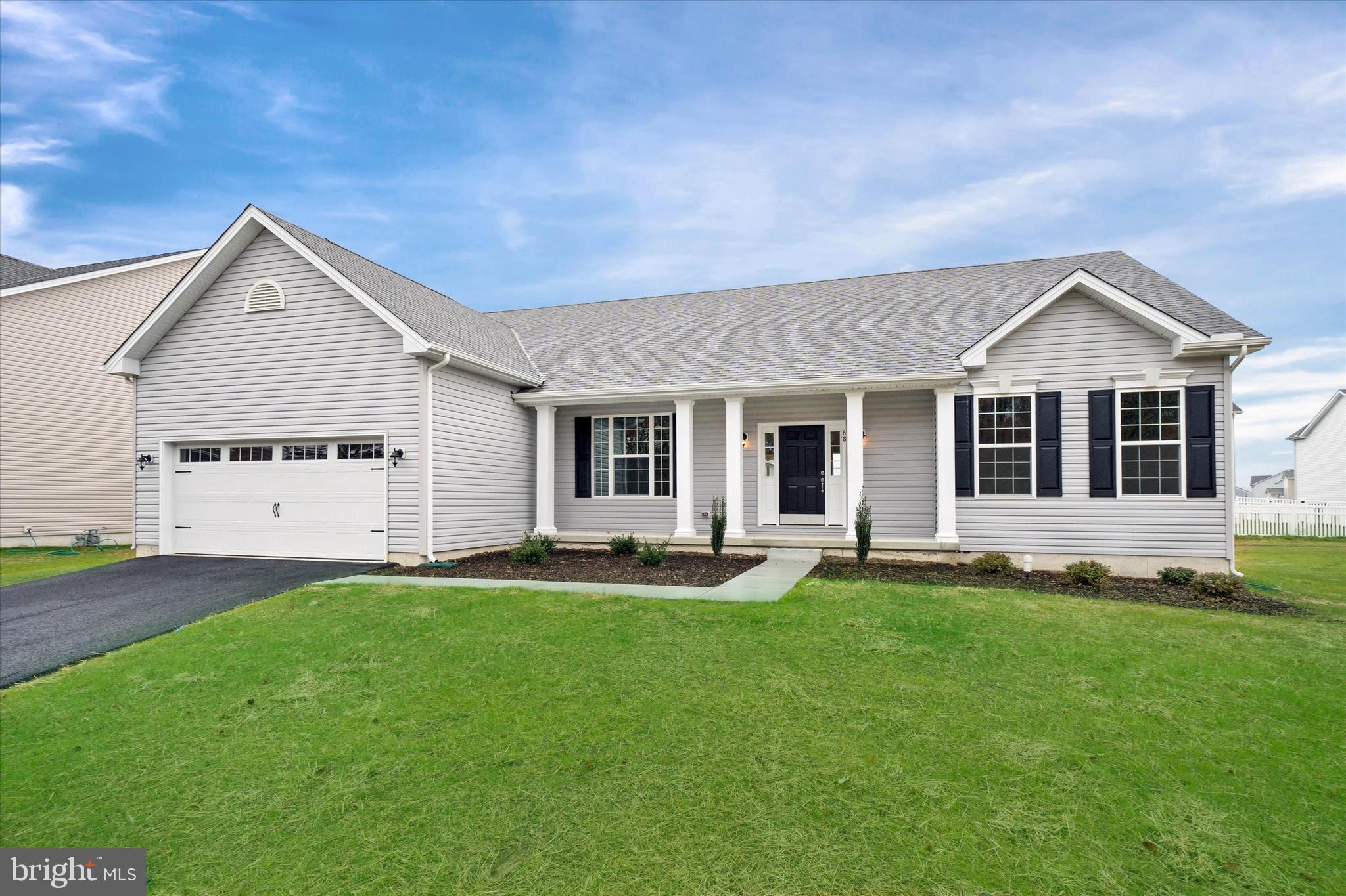 HIDDEN BROOK - Residential