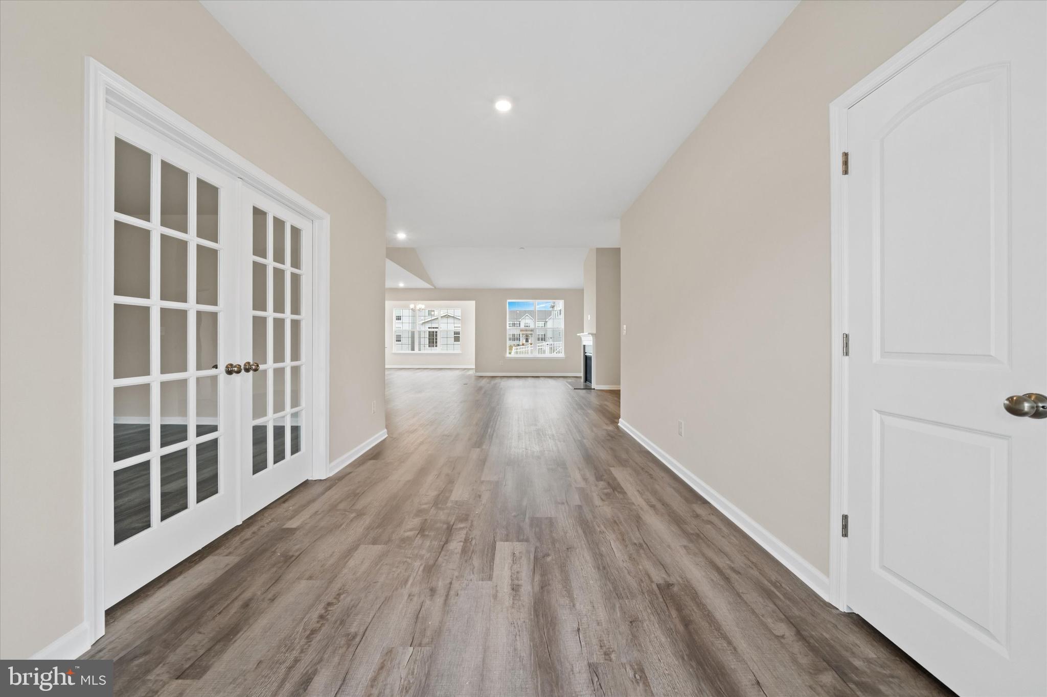 HIDDEN BROOK - Residential