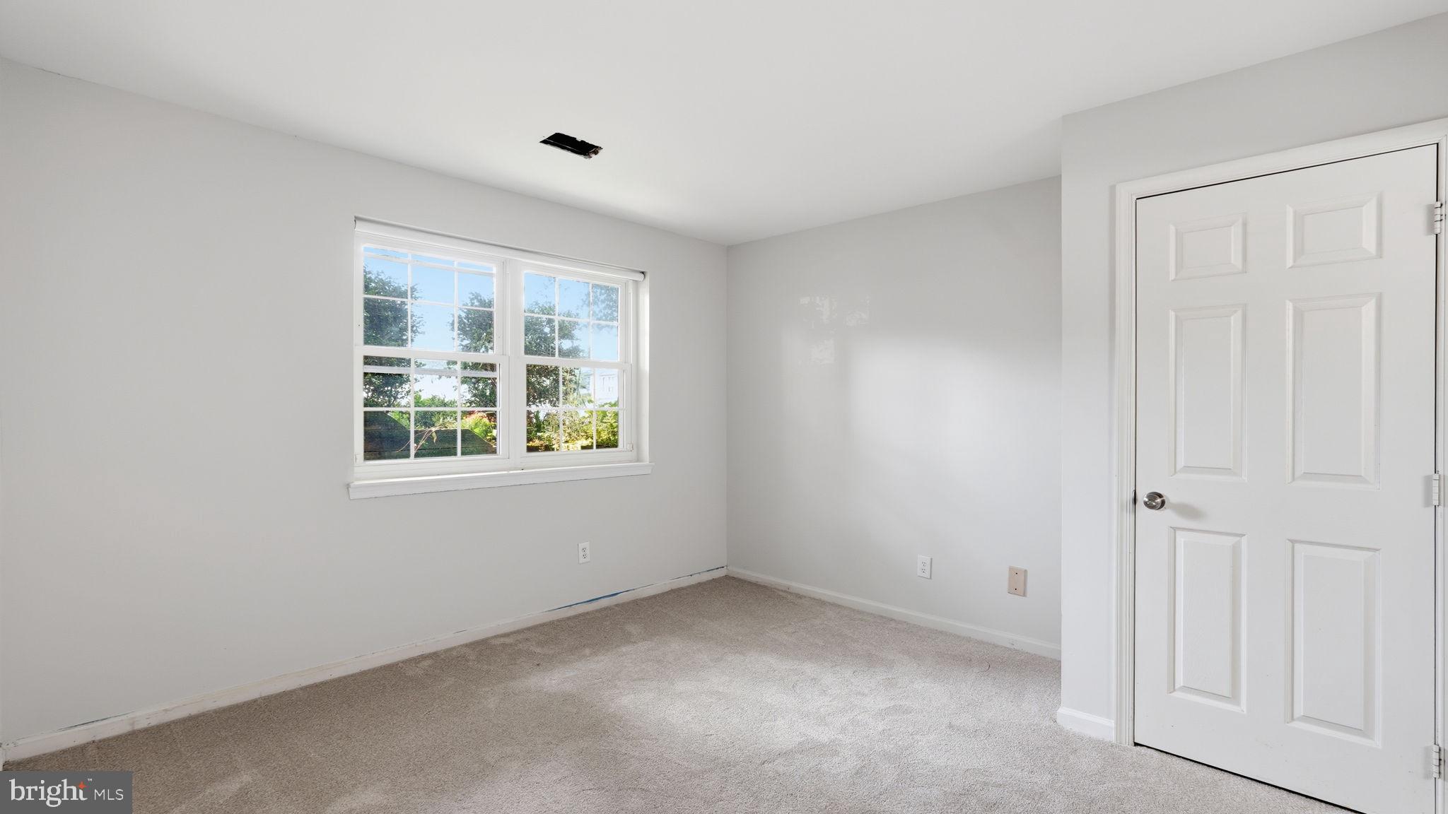 MONTCLAIR MEWS - Residential