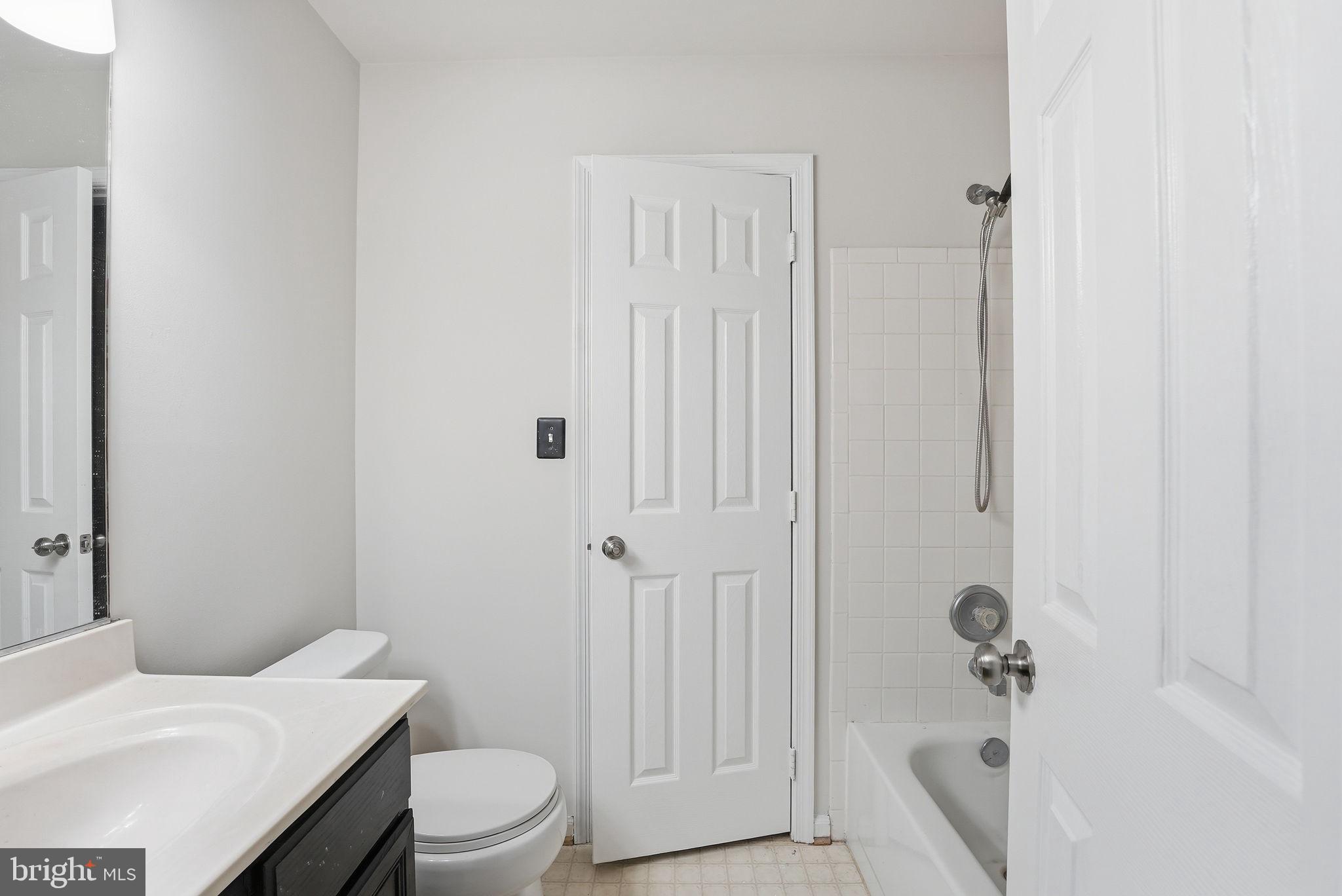 MONTCLAIR MEWS - Residential