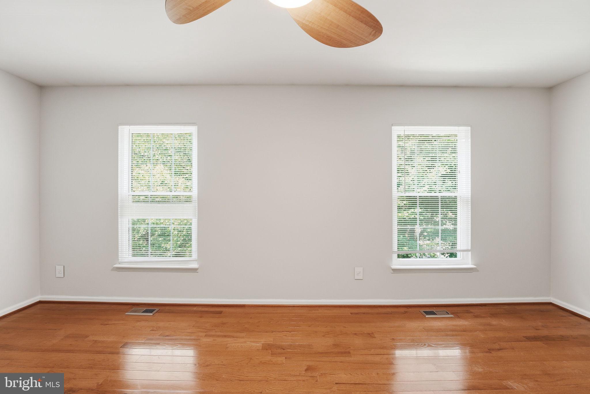 MONTCLAIR MEWS - Residential