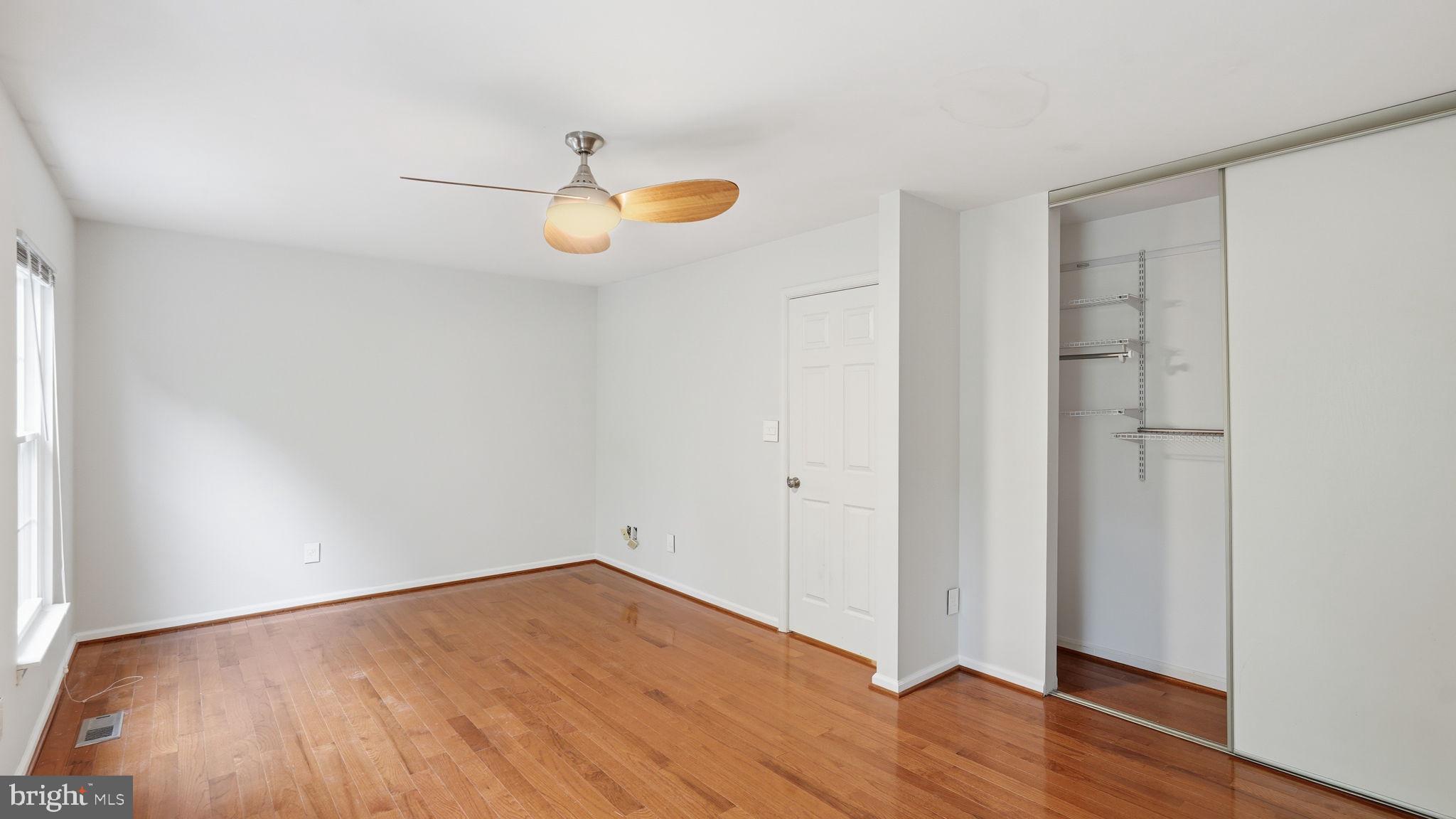 MONTCLAIR MEWS - Residential