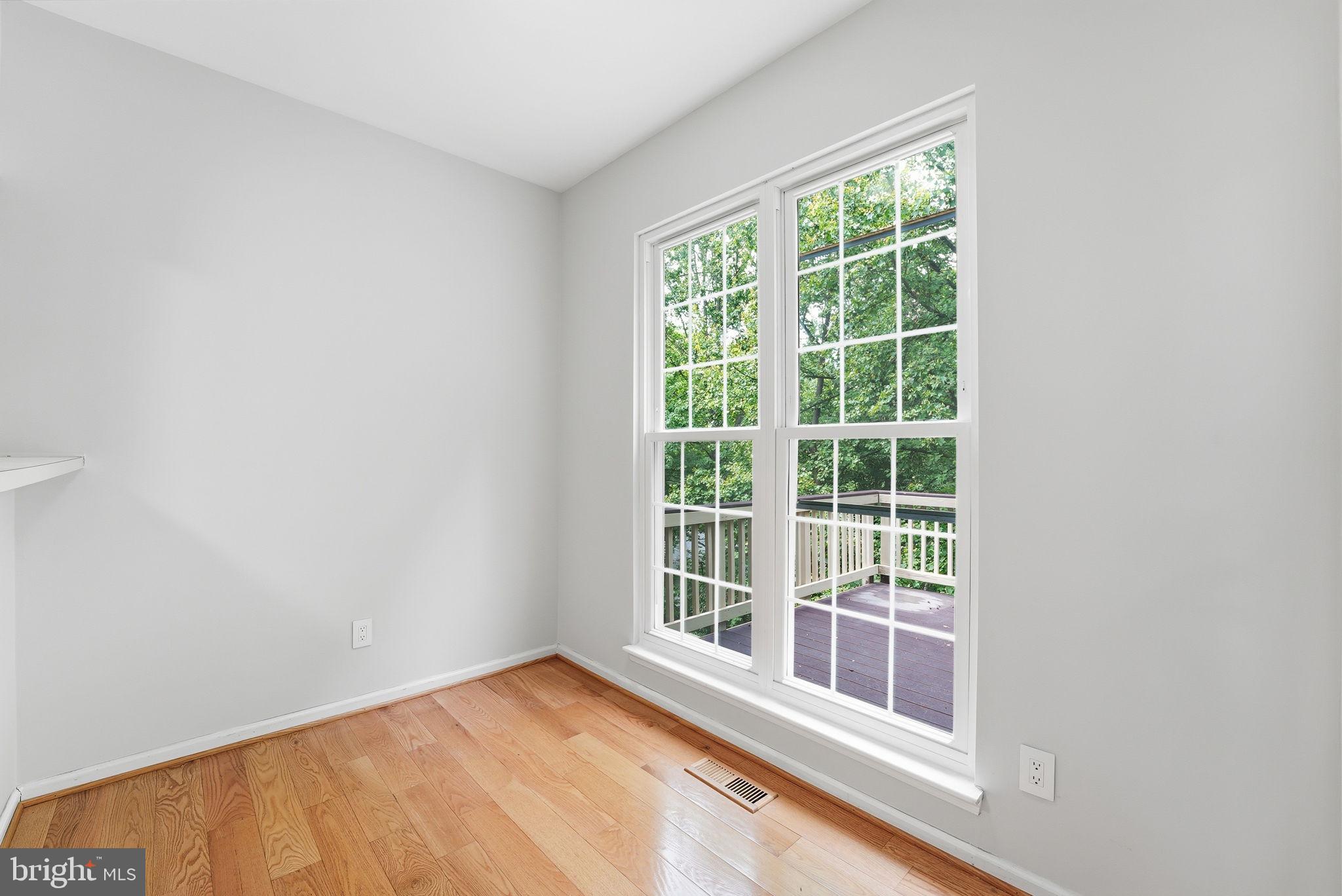 MONTCLAIR MEWS - Residential