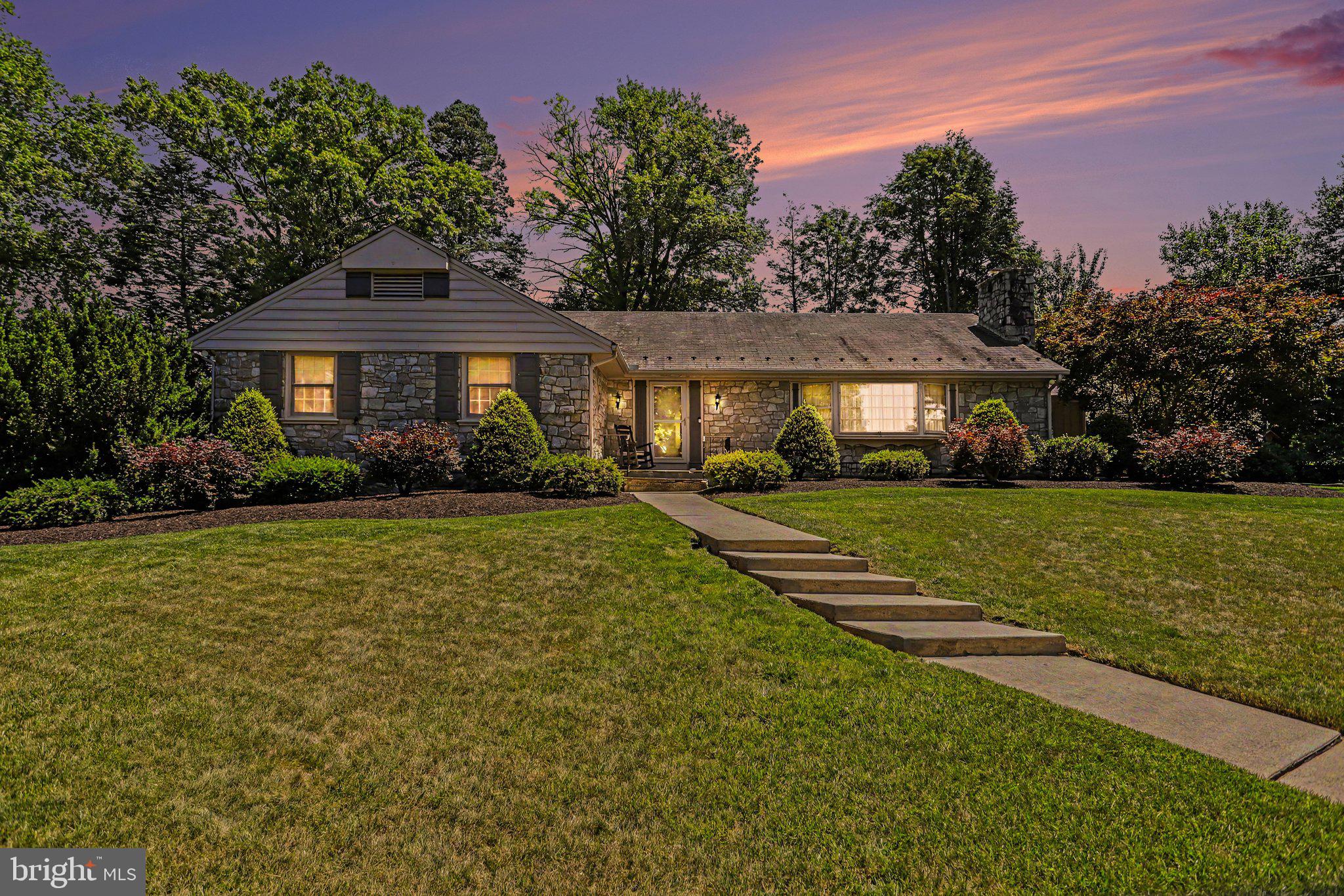 WEST RIDGE - Residential
