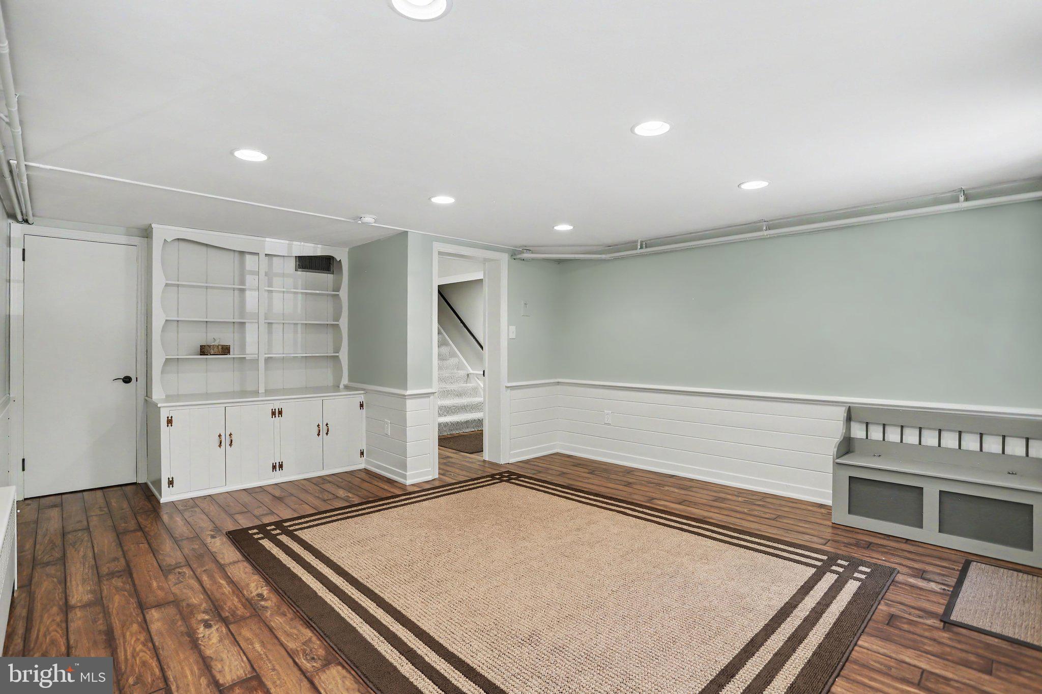 WEST RIDGE - Residential