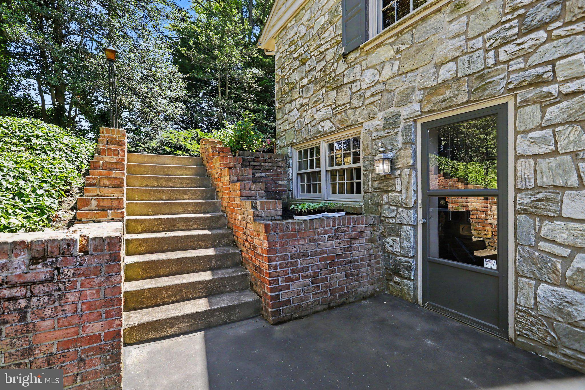 WEST RIDGE - Residential
