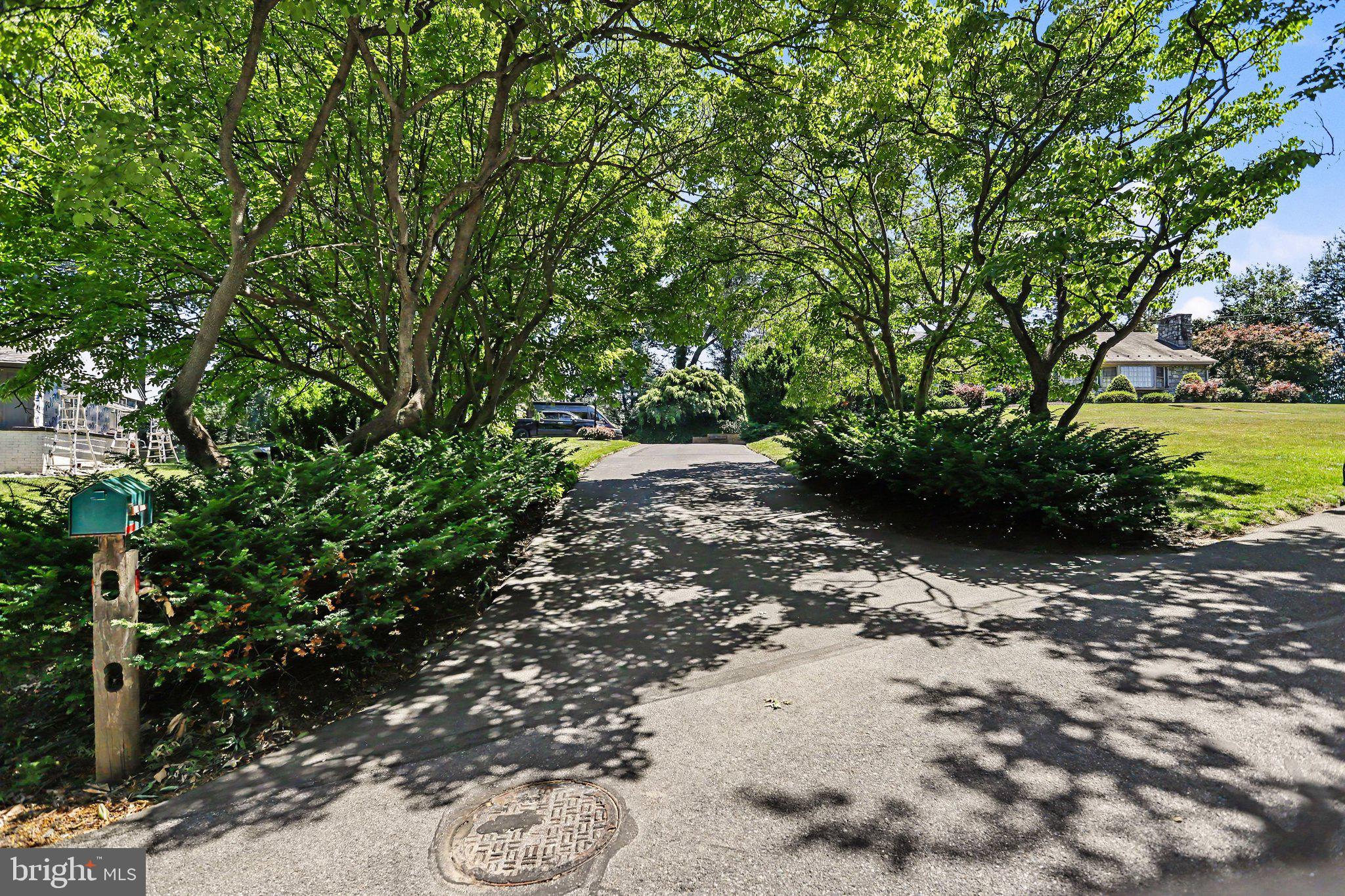 WEST RIDGE - Residential