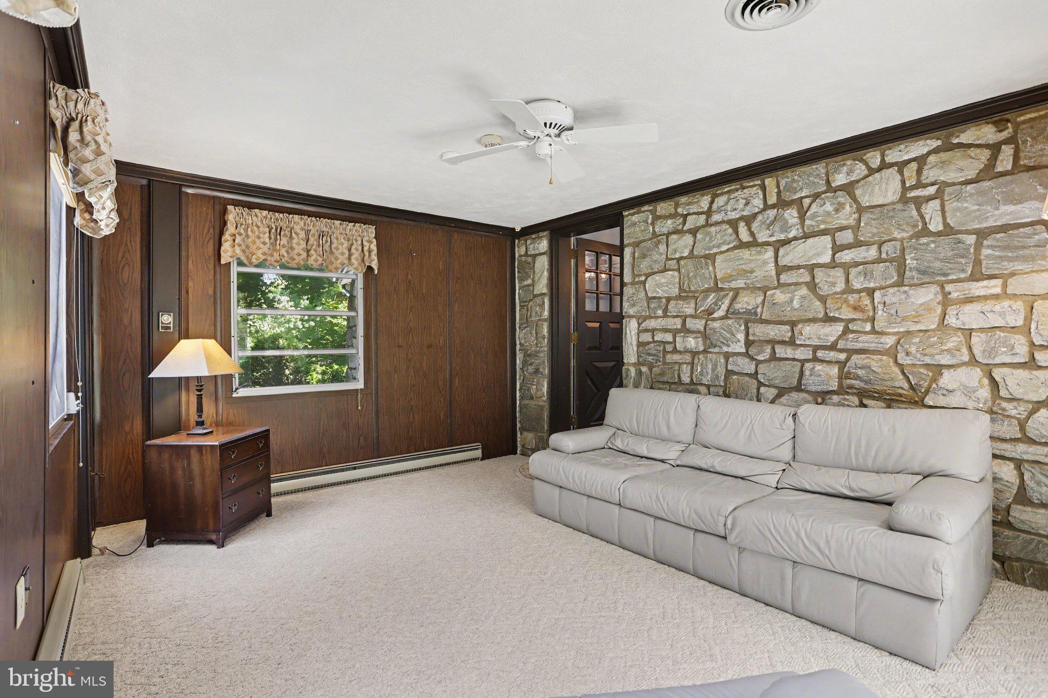WEST RIDGE - Residential