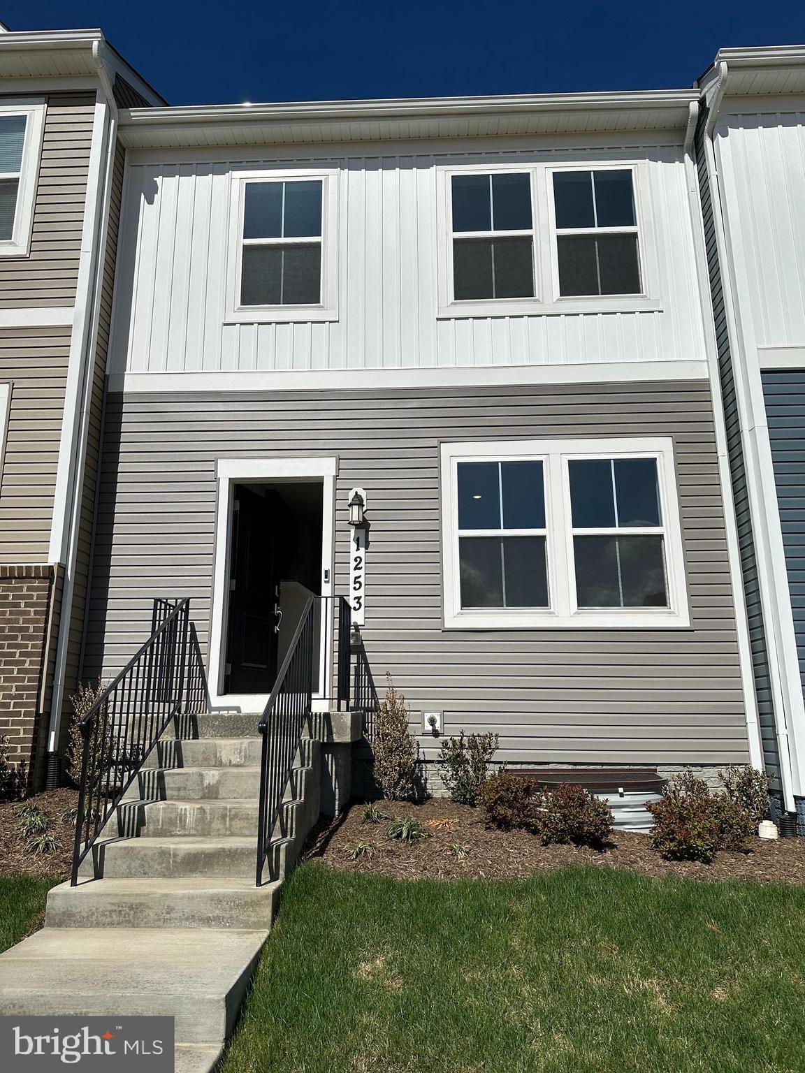 NONE AVAILABLE - Residential Lease