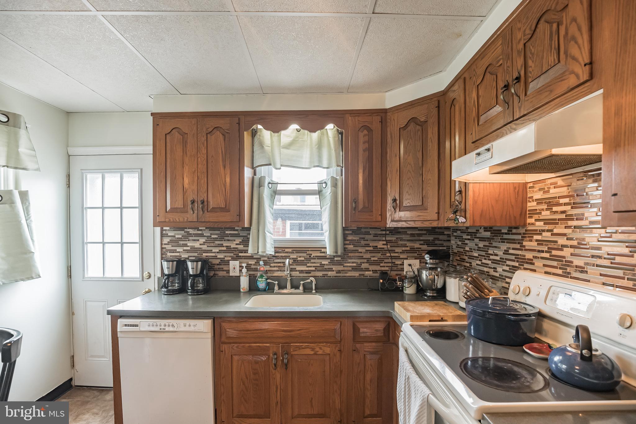 PORT RICHMOND - Residential