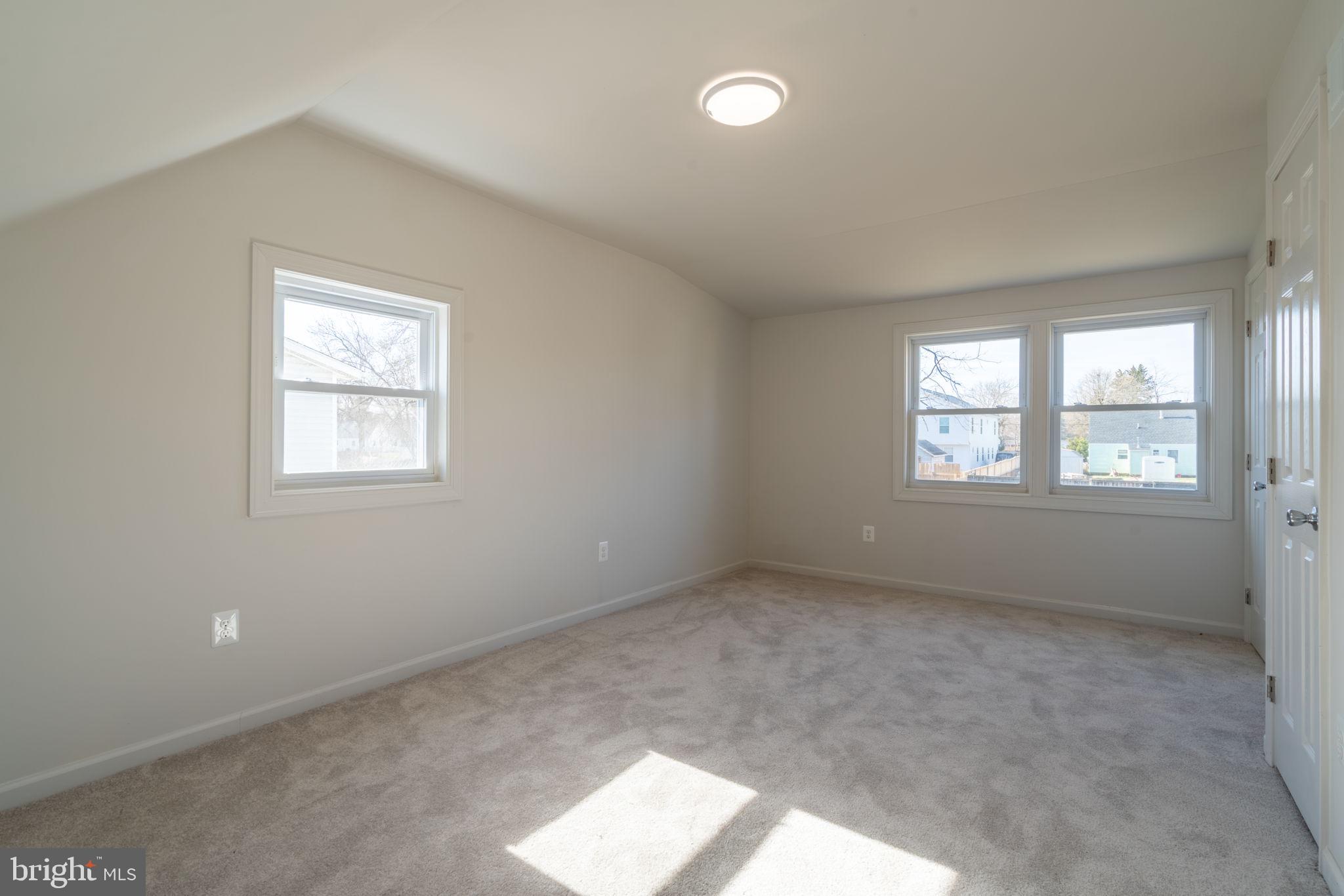 MANASSAS PARK - Residential