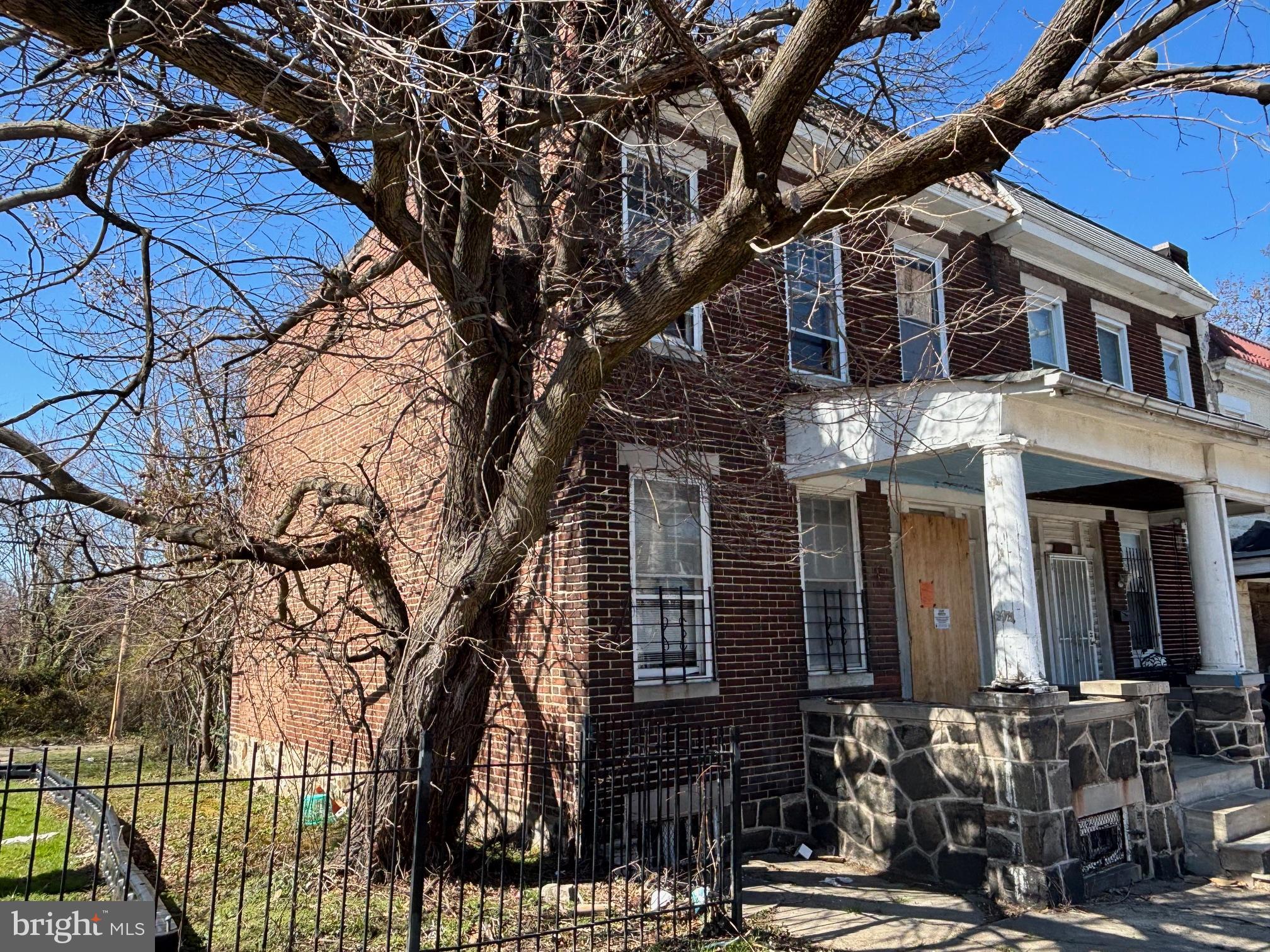 WESTPORT - Residential