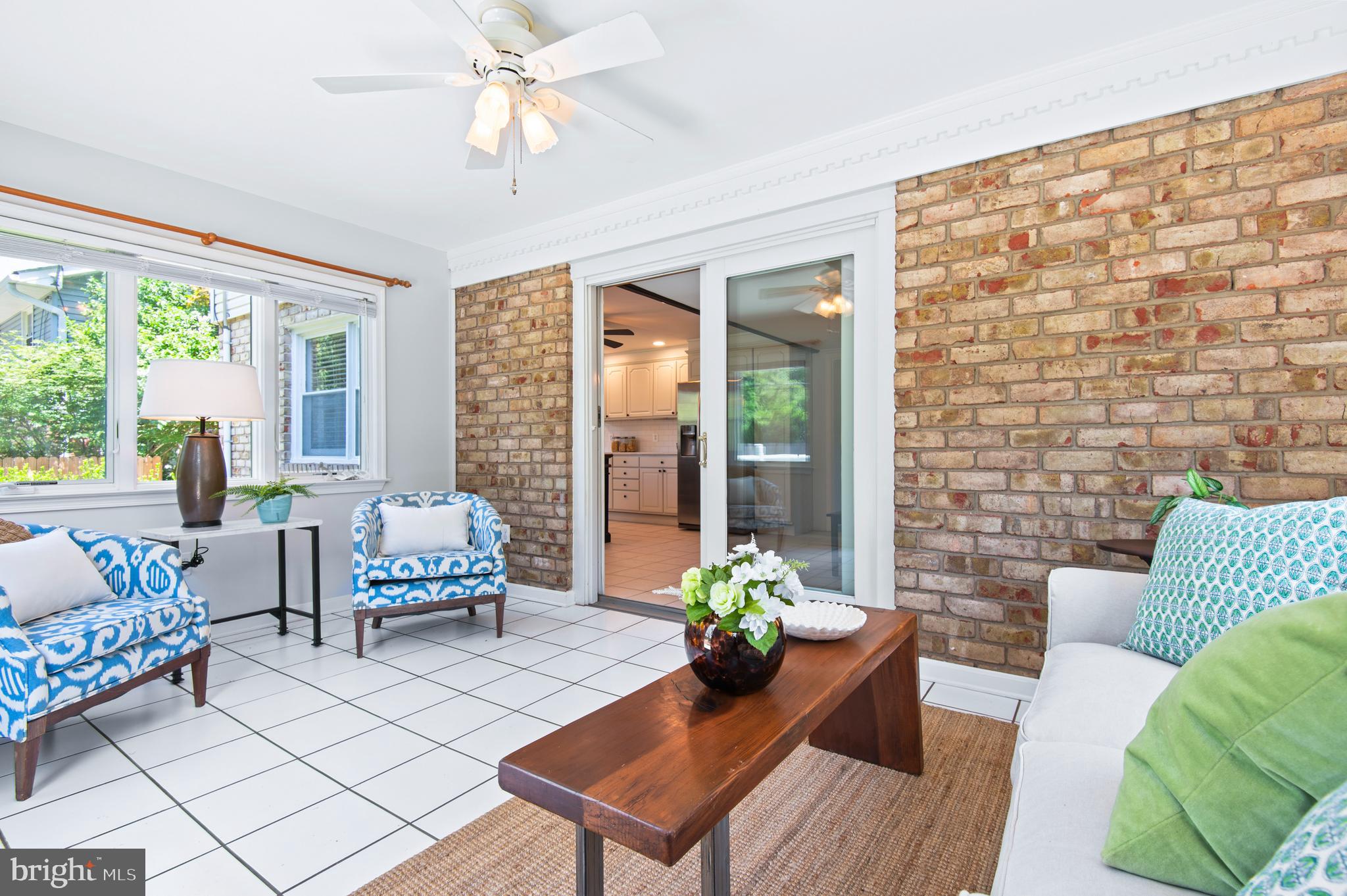 SPRINGLAKE - Residential