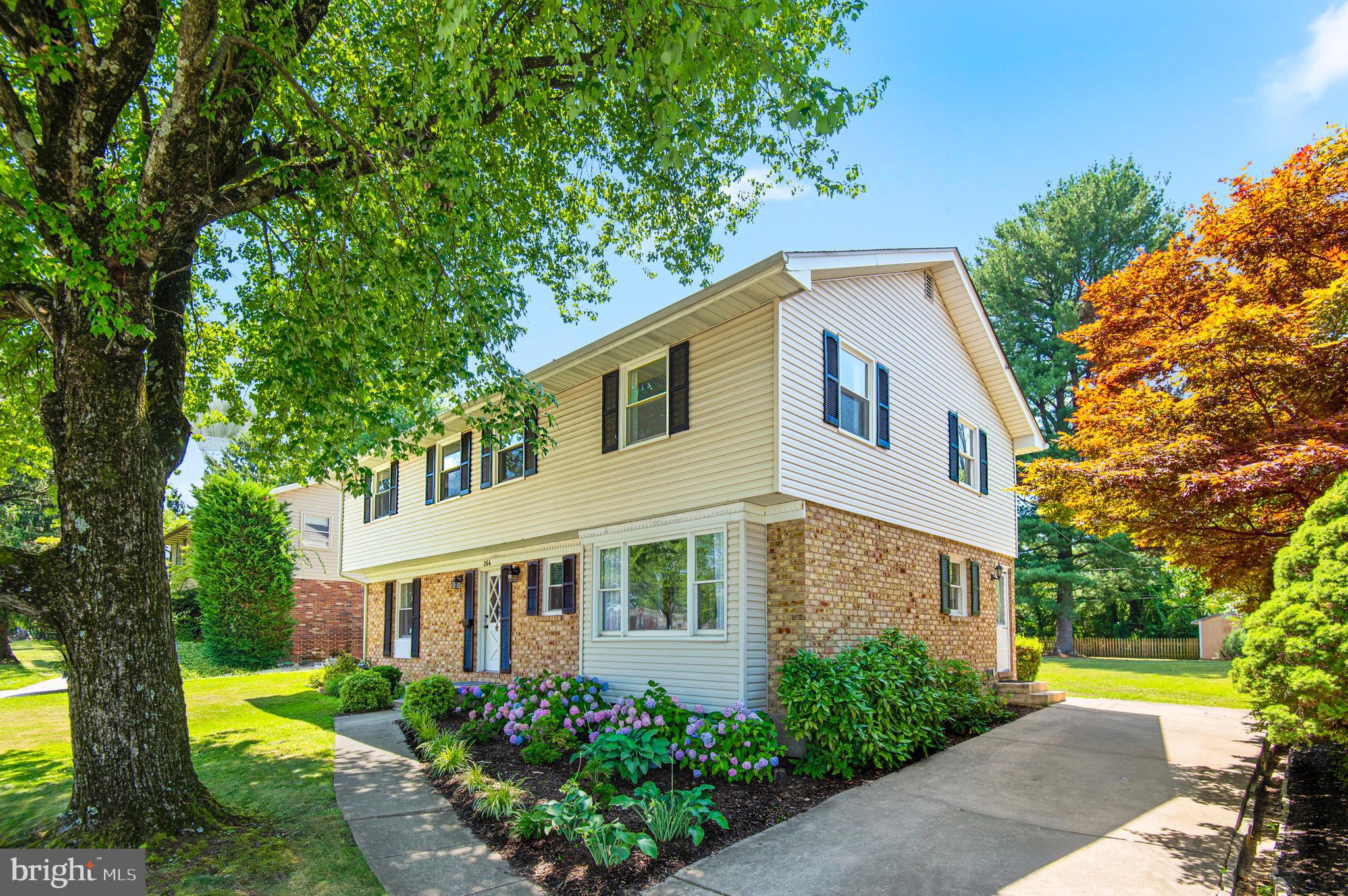 SPRINGLAKE - Residential