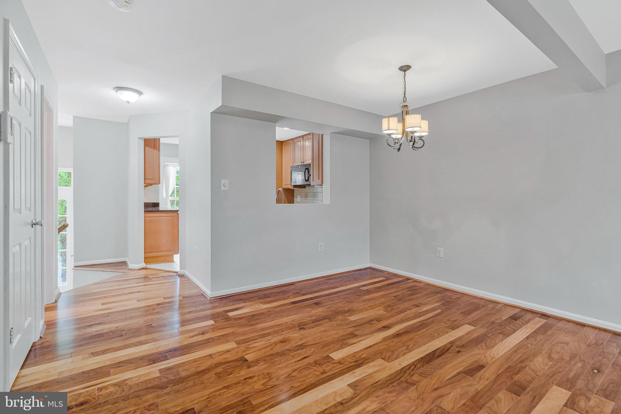 WOODSTONE - Residential
