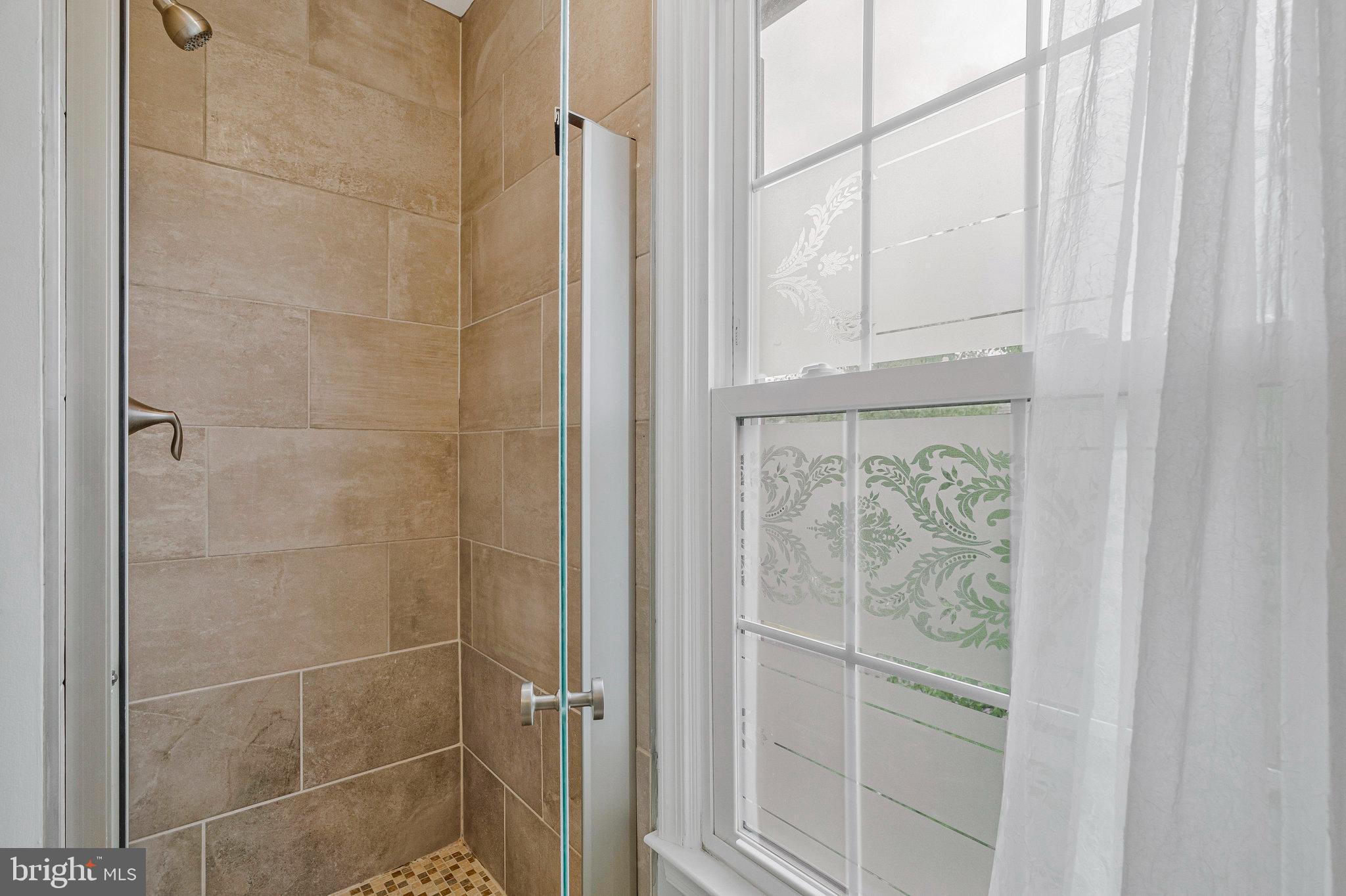 WOODSTONE - Residential