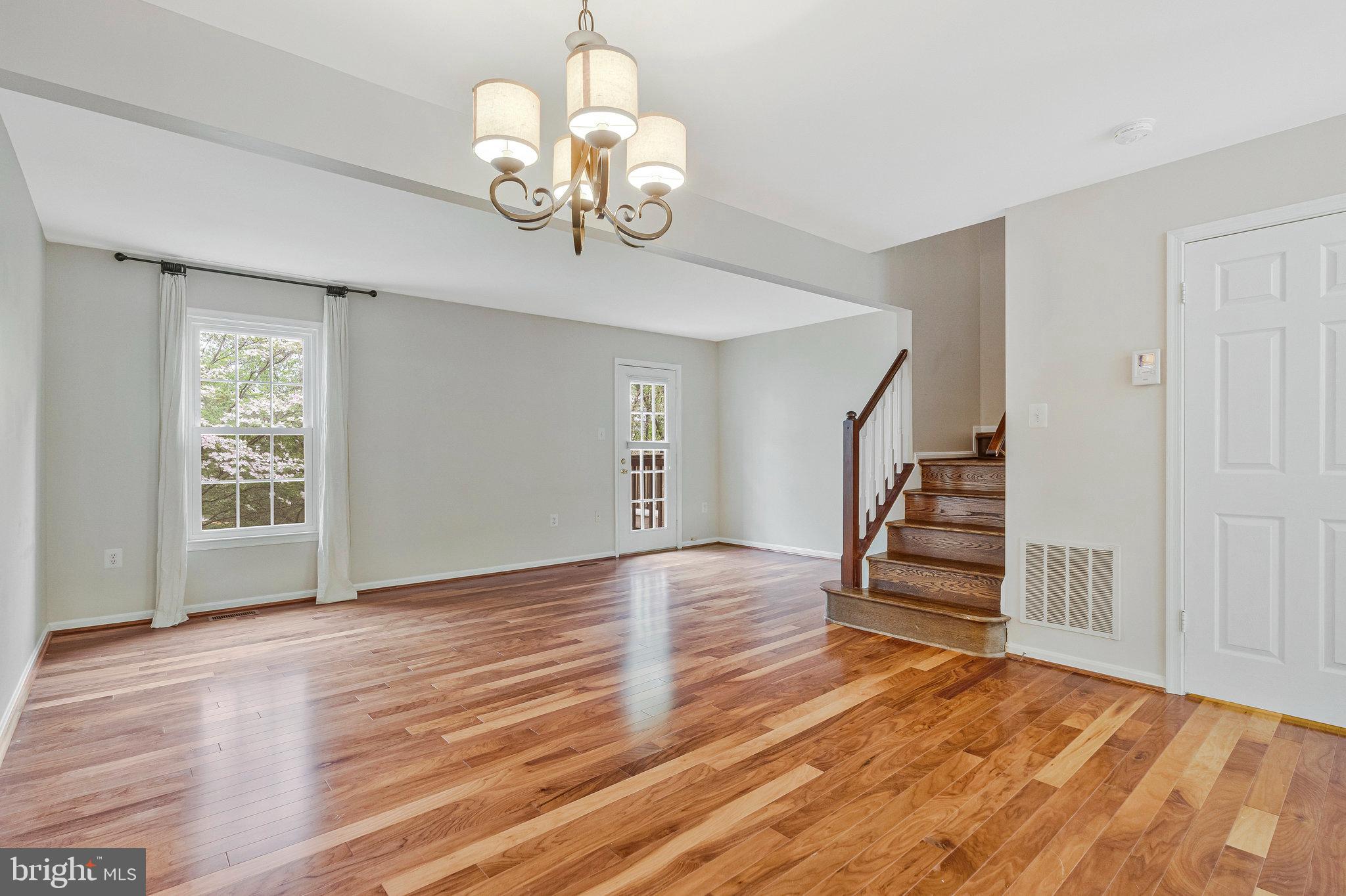 WOODSTONE - Residential