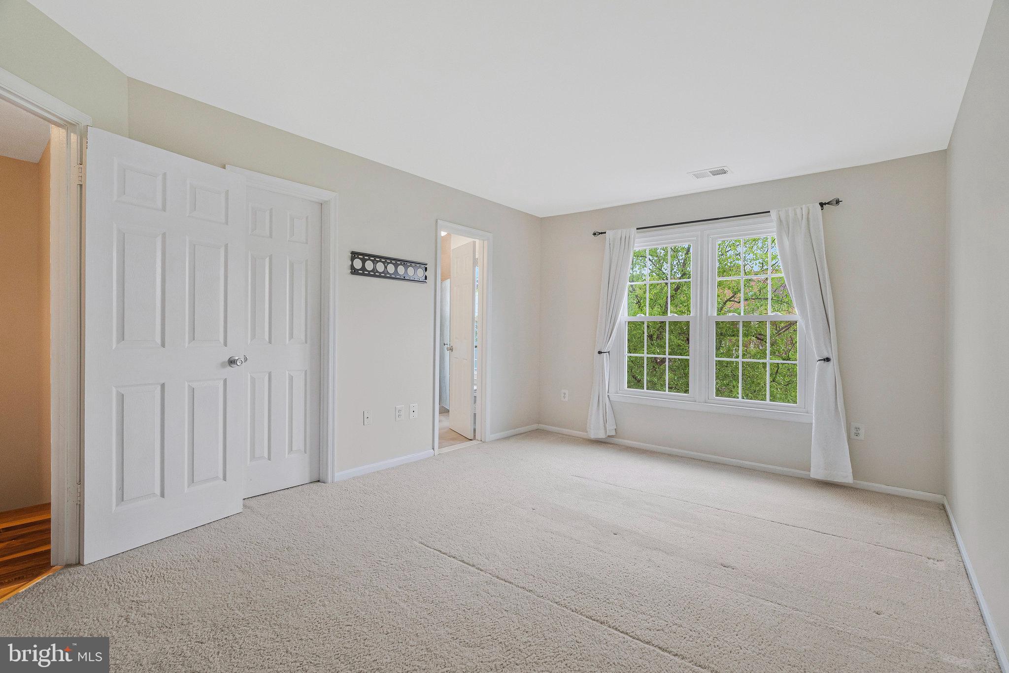WOODSTONE - Residential