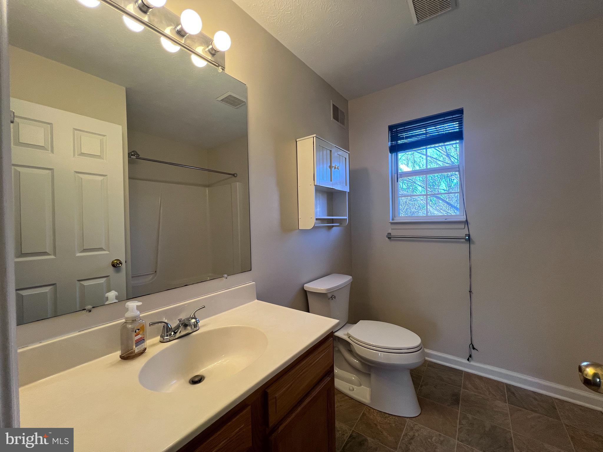 STEPHENS RIDGE - Residential Lease